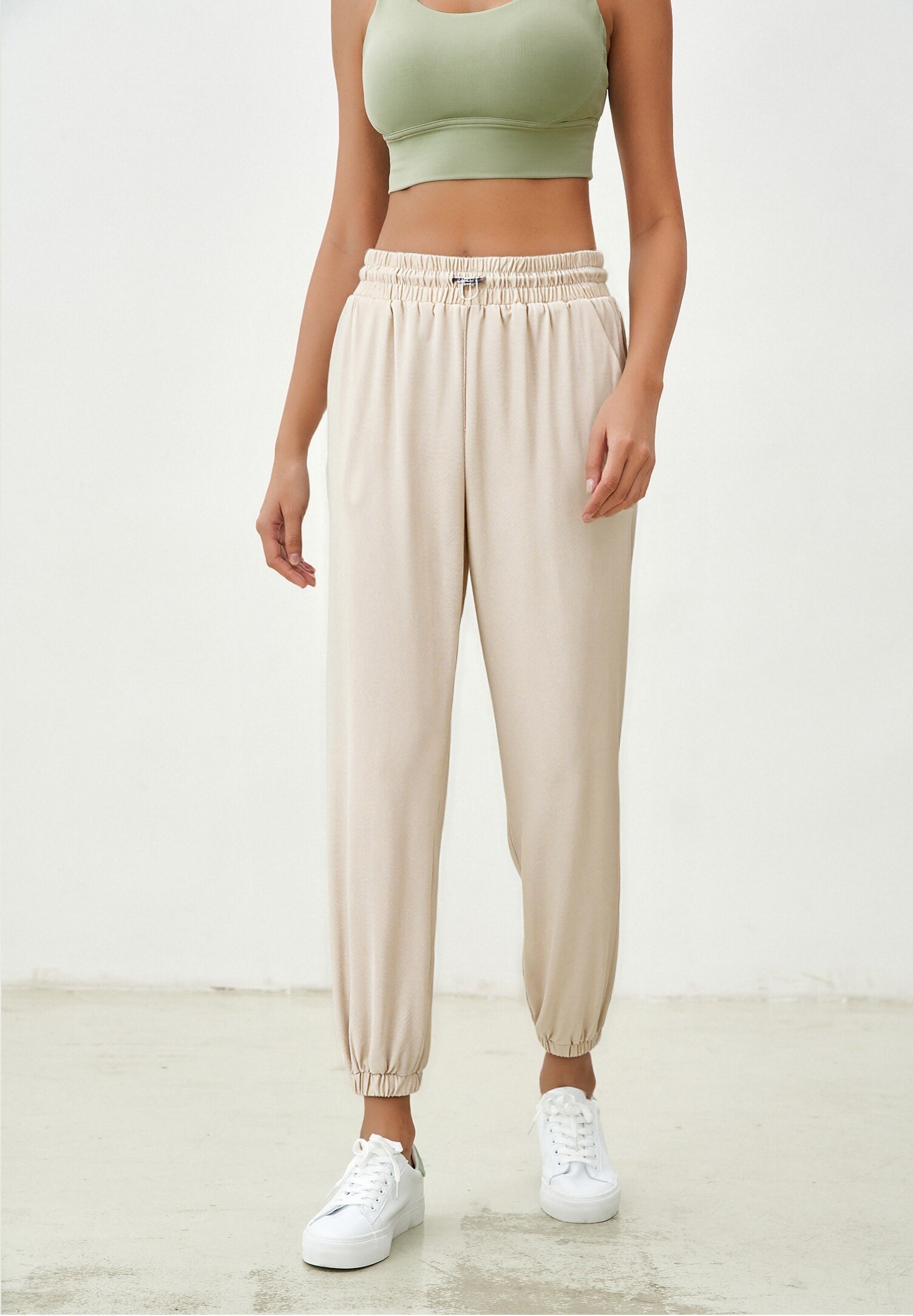 Chill-Out High Waist Jogger