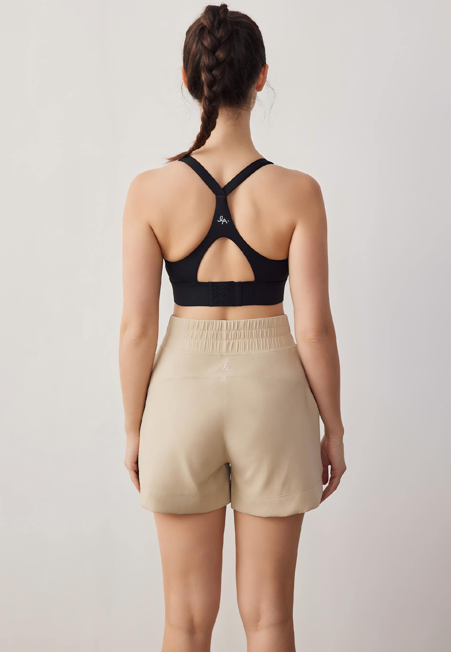 Knockout Racerback Hook Bra-Black