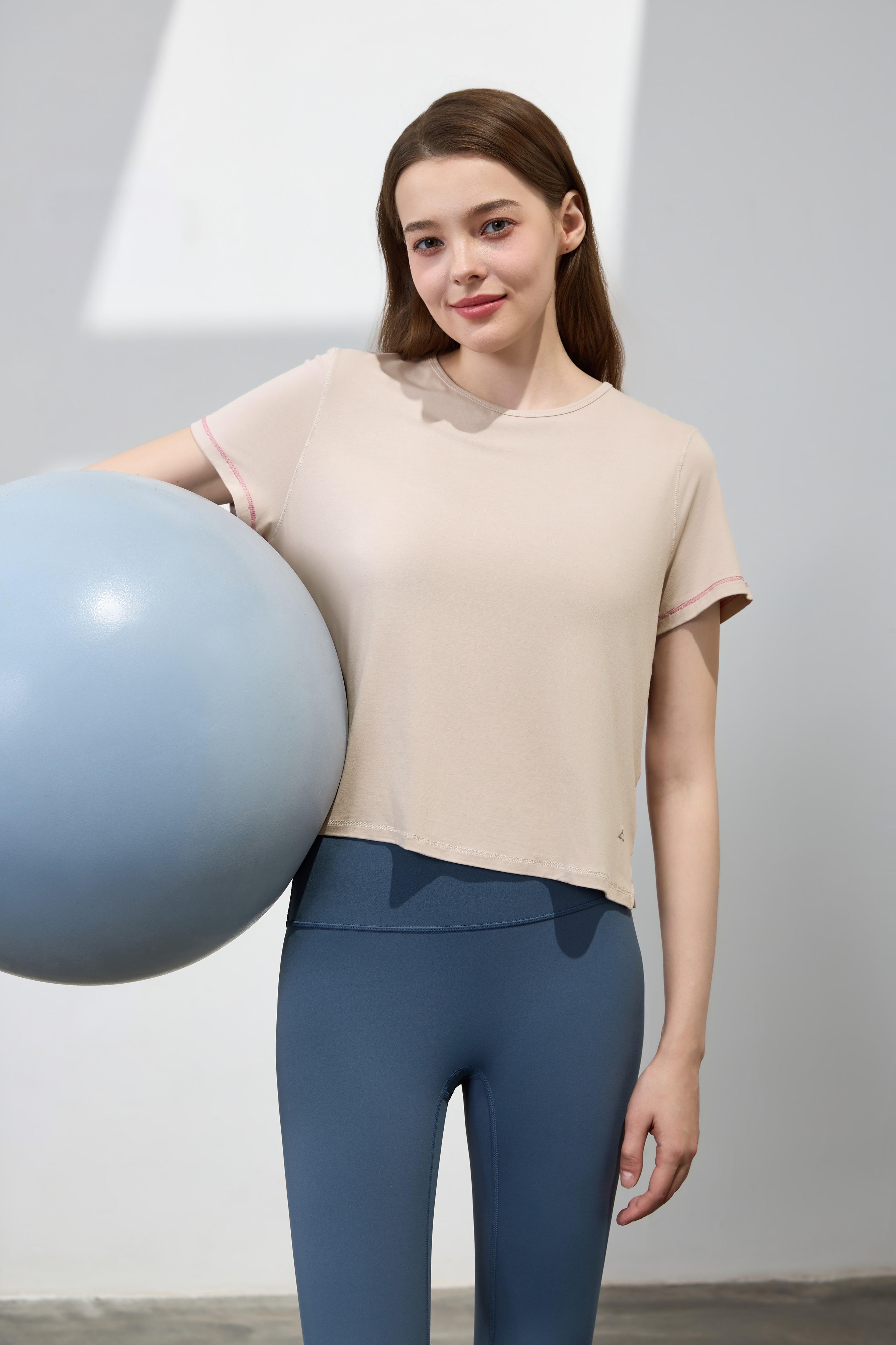 Everyday Contrast Stitch Tee