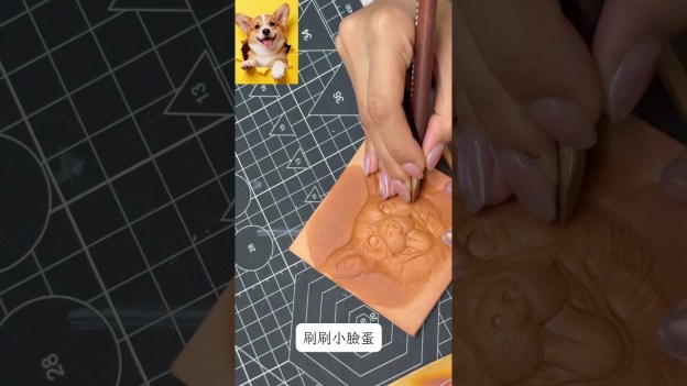 把毛孩 · 雕進皮革裡 ♡ 手工寵物皮革吊牌