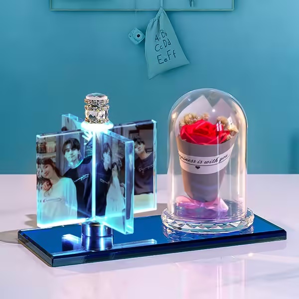永生花旋轉水晶底座—寓意對你的愛永不凋零