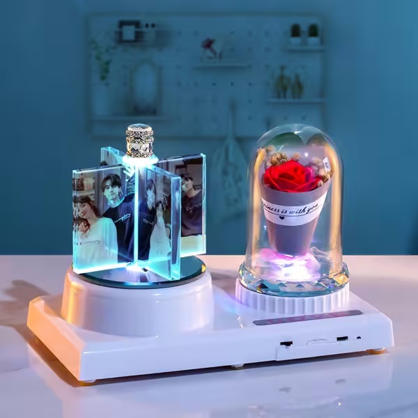 永生花旋轉水晶底座—寓意對你的愛永不凋零