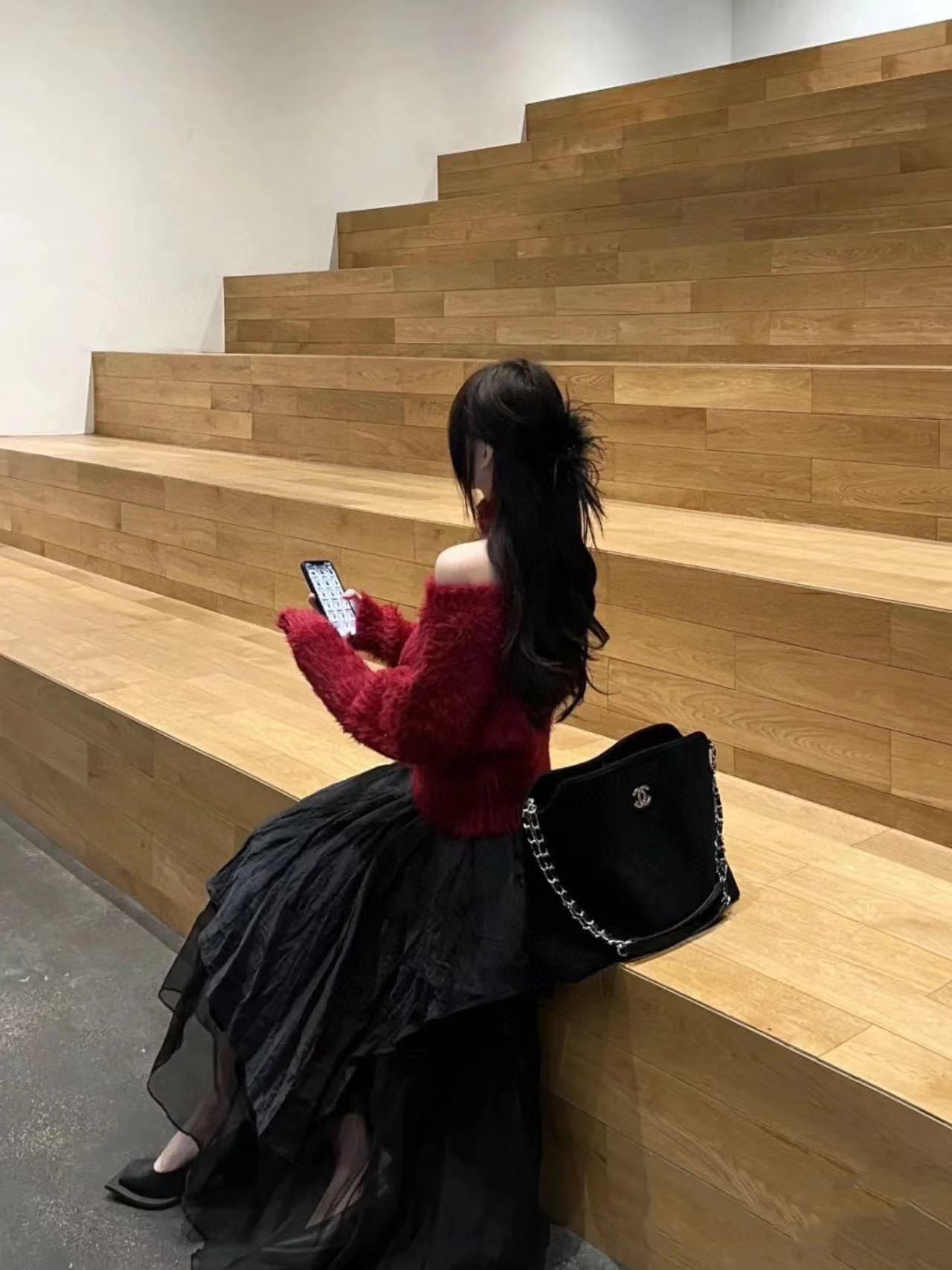 CHANE1 ヌバックレザー チェーン ショッピングバッグ【50％割引+送料無料】