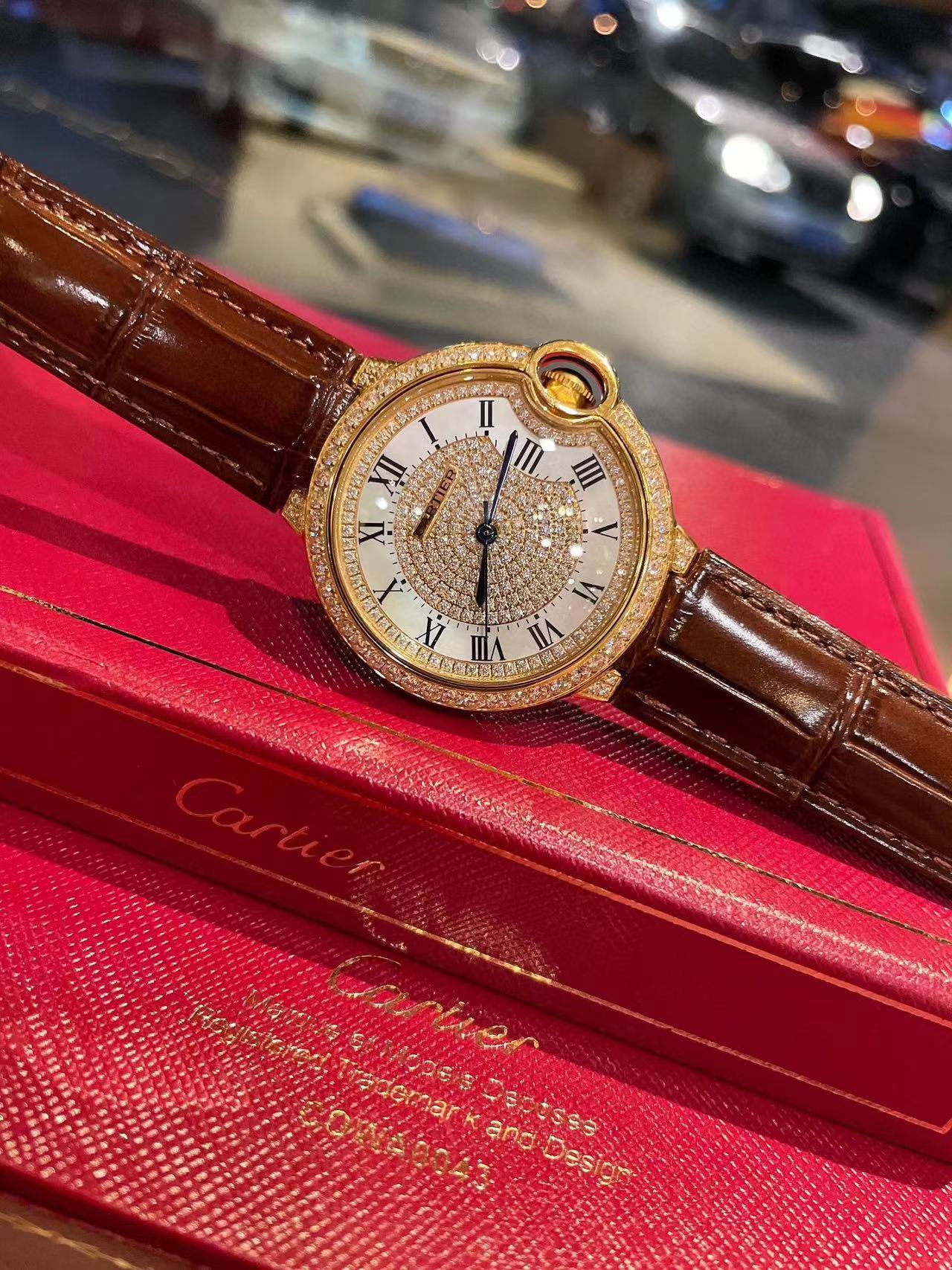 CART1ER 魚眼ガラス ダイヤモンド レディース 腕時計【50％割引+送料無料】