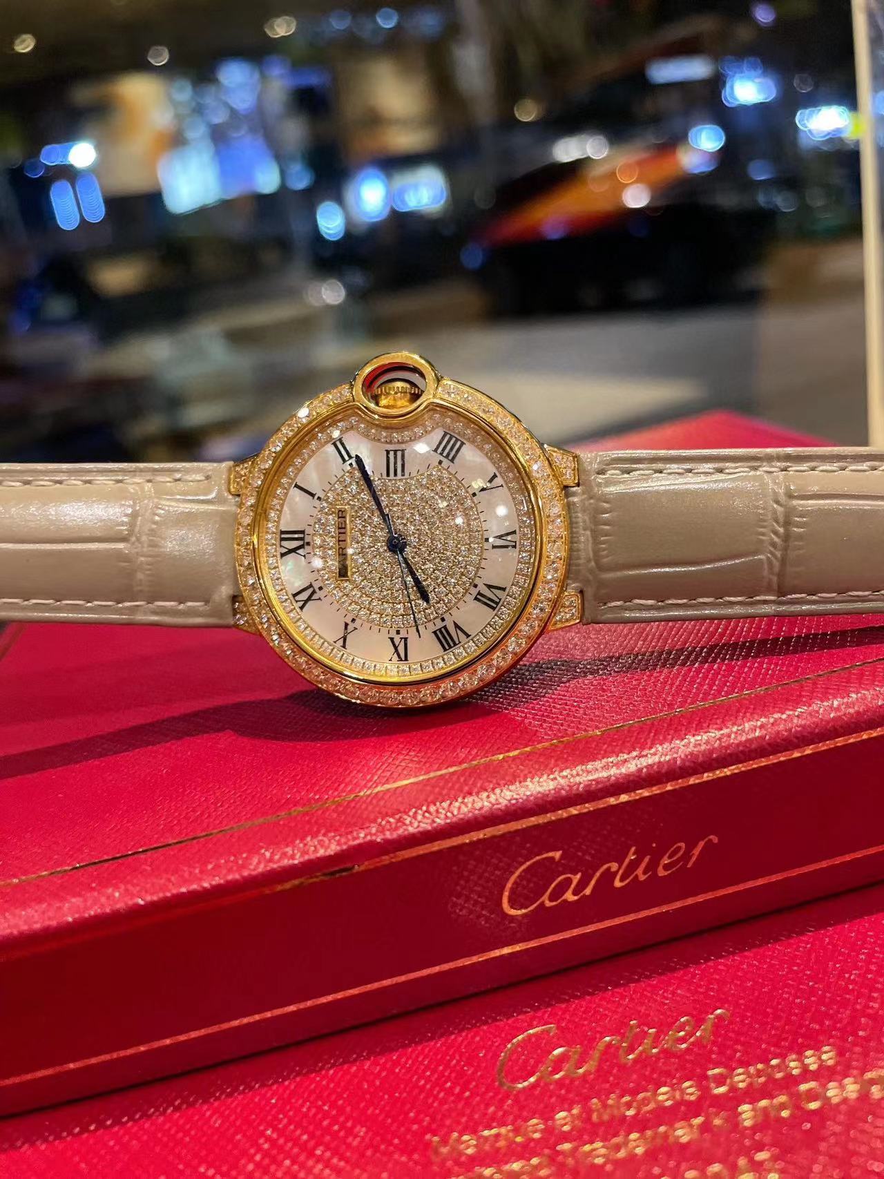 CART1ER 魚眼ガラス ダイヤモンド レディース 腕時計【50％割引+送料無料】