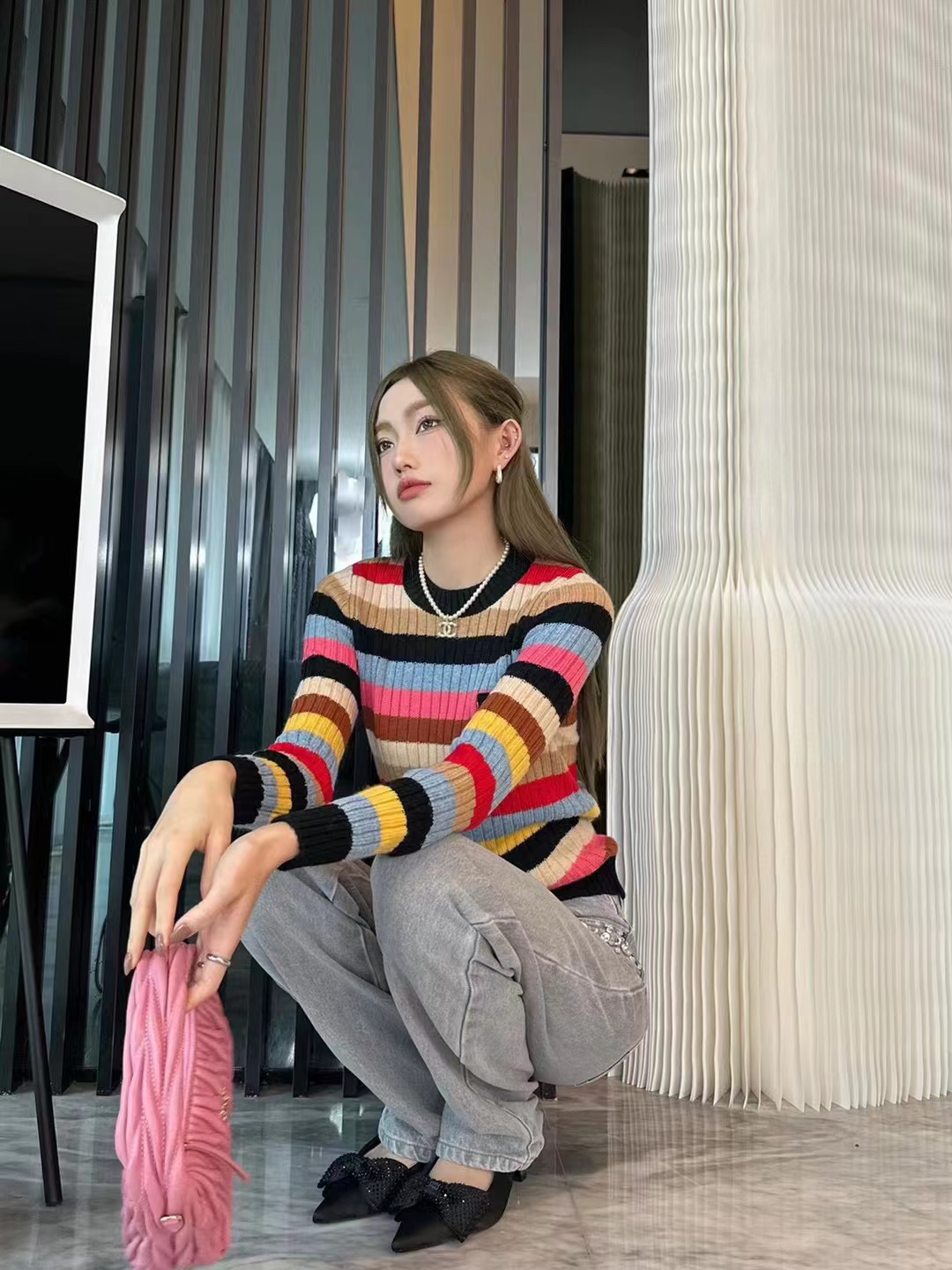 M1UM1U レインボーストライプニットトップ【50％割引+送料無料】