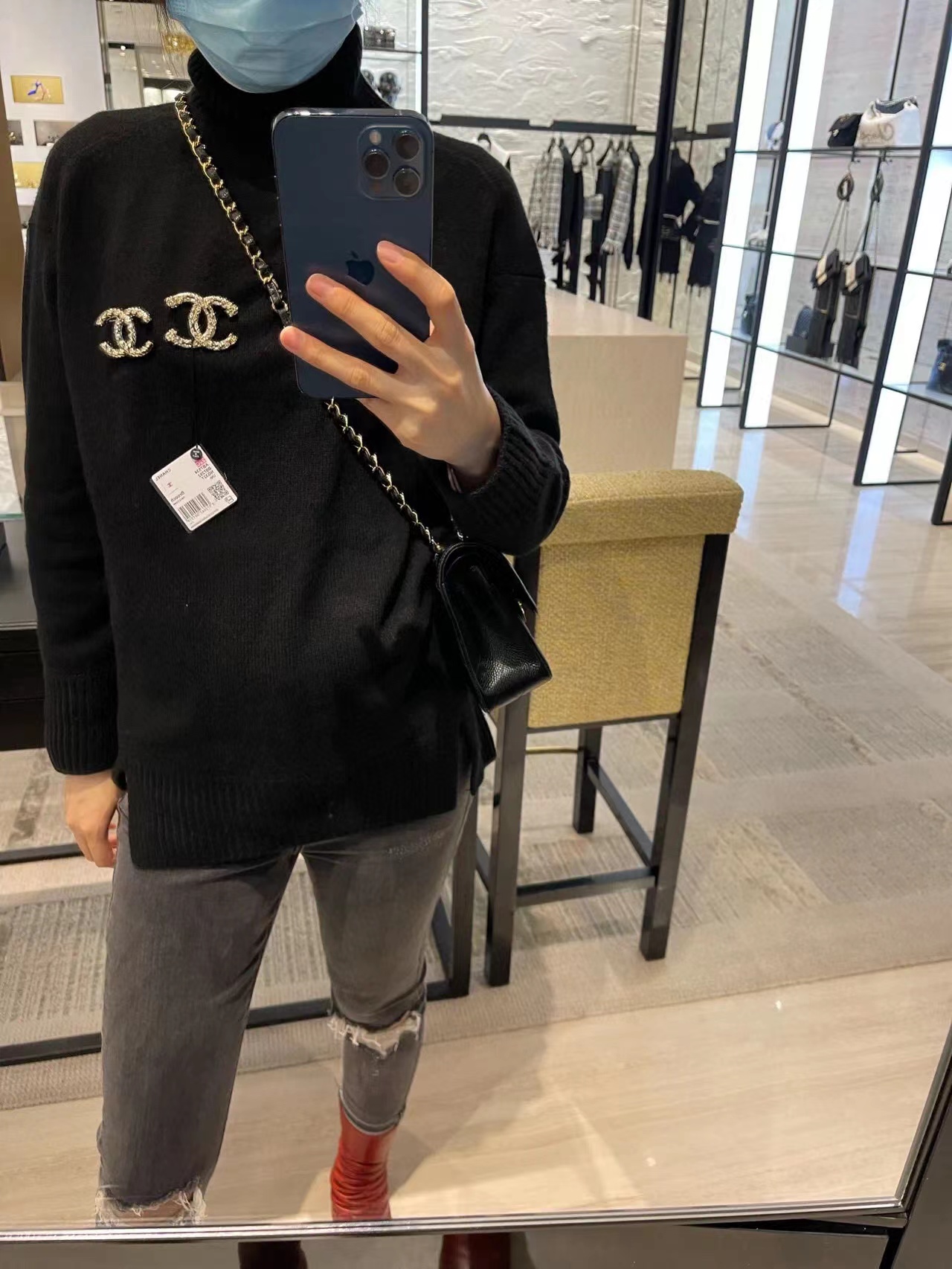 CHANE1 カメリア ダブルC ブローチ【50％割引+送料無料】