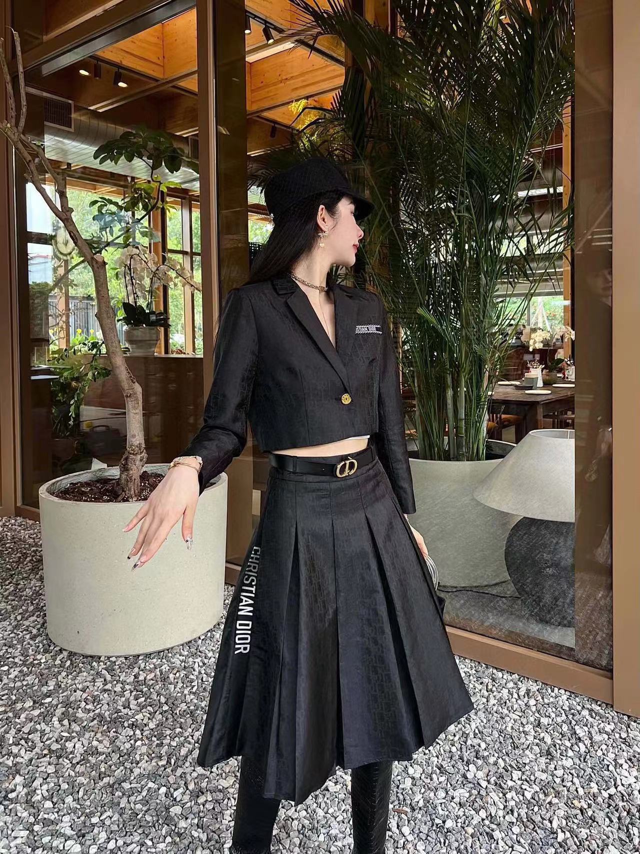 DI0R ショートジャケット+スカート 2点セット【50％割引+送料無料】