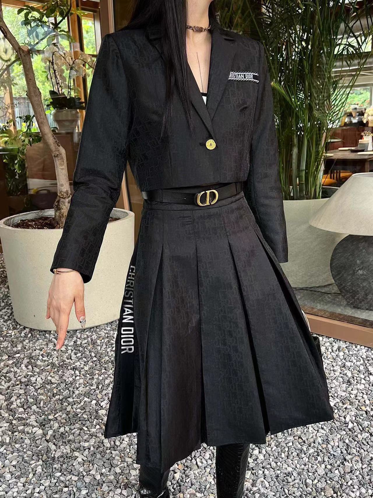 DI0R ショートジャケット+スカート 2点セット【50％割引+送料無料】