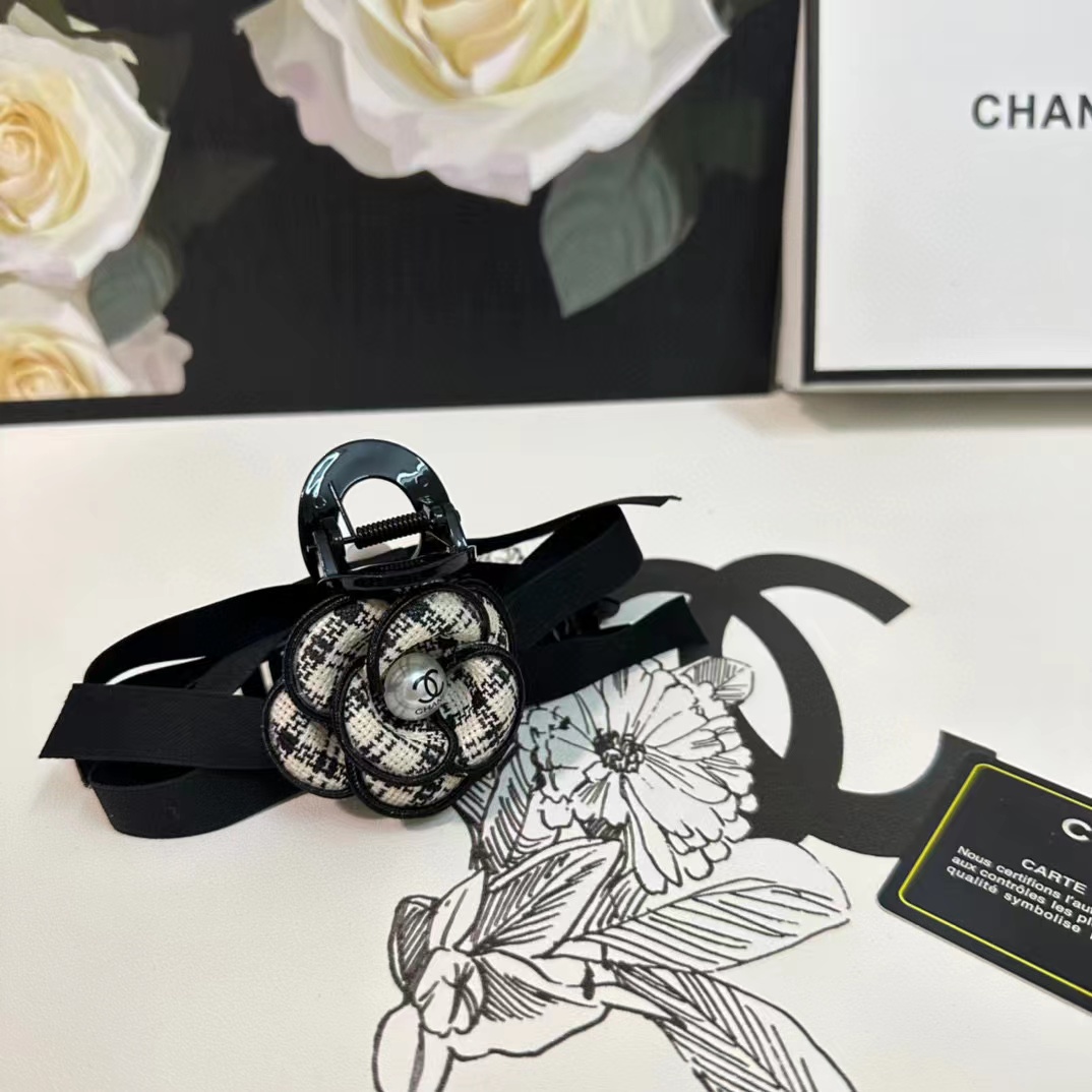 CHANE1 カメリア ヘアクリップ【50％割引+送料無料】