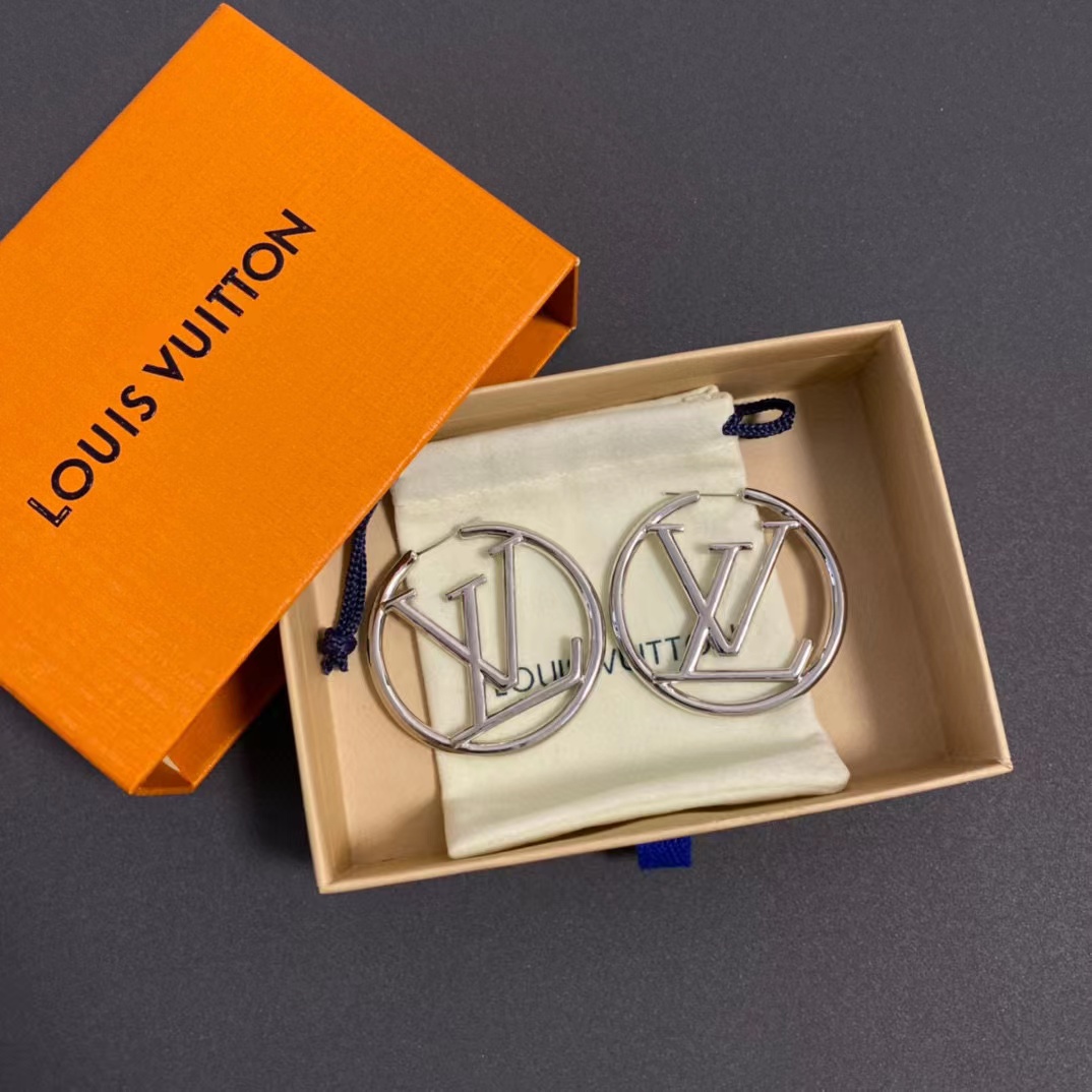 LV シンプルラウンドピアス【50％割引+送料無料】