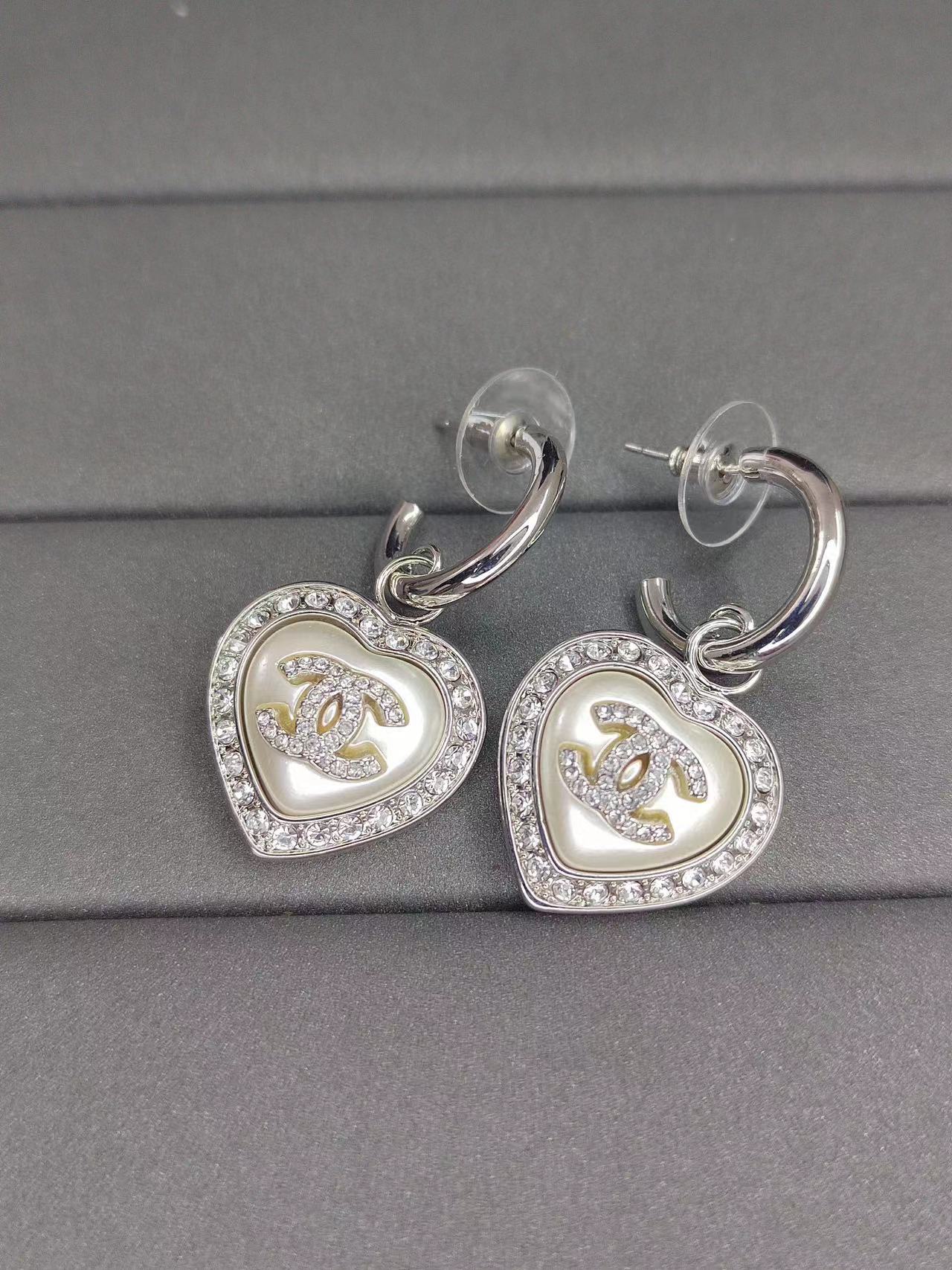 CHANE1 ハートセット ダイヤモンド イヤリング【50％割引+送料無料】