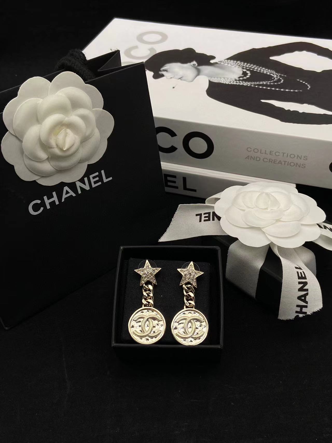 CHANE1 23b金貨五芒星ピアス【50％割引+送料無料】