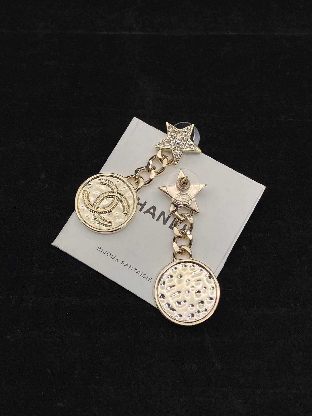 CHANE1 23b金貨五芒星ピアス【50％割引+送料無料】