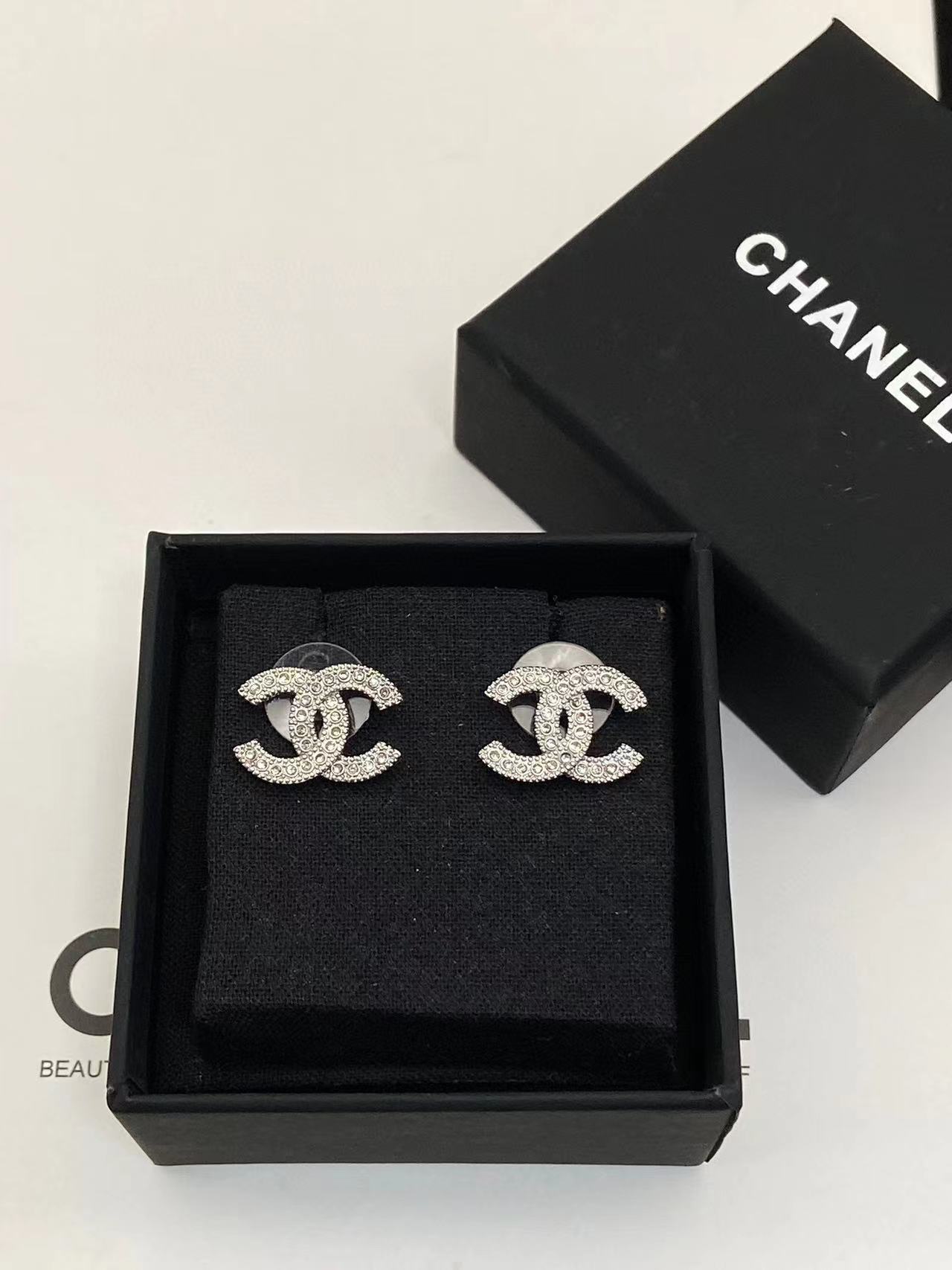 CHANE1 イヤリング+ブレスレット+ネックレス 3点セット【50％割引+送料無料】