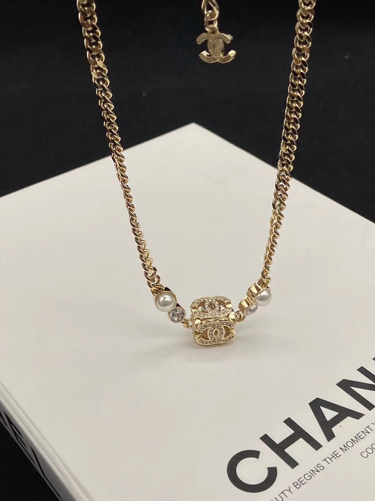 CHANE1 立体ダイスダイヤモンドネックレス【50％割引+送料無料】