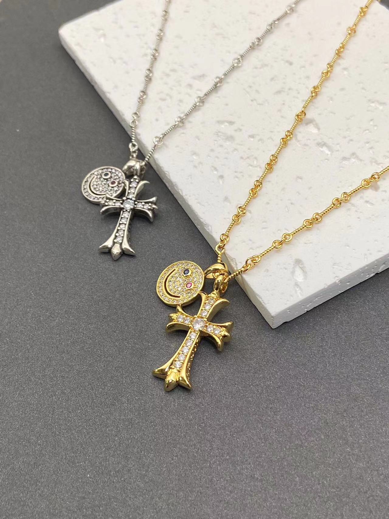 Chr0me Hearts 笑顔のネックレス【 50％割引+送料無料】