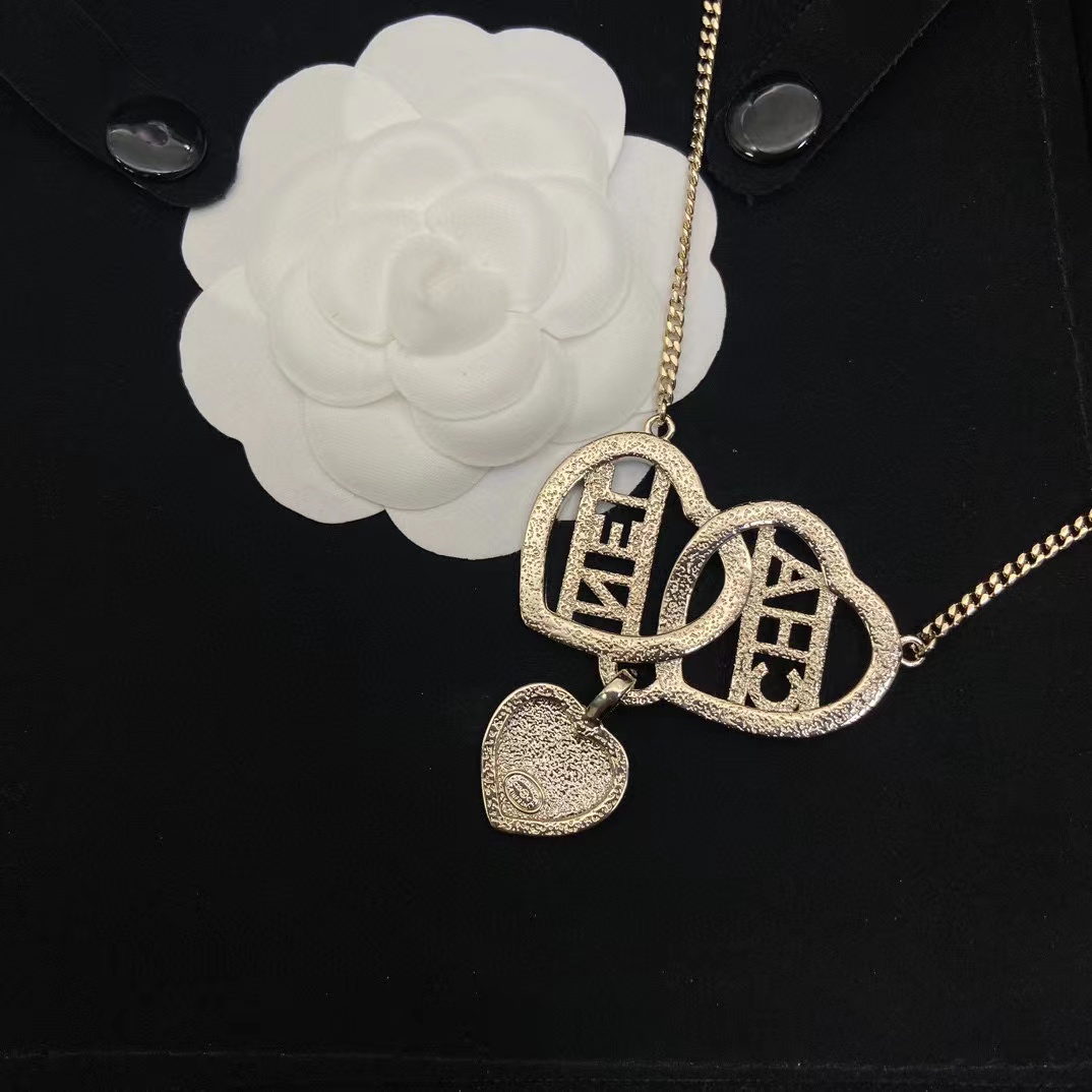 CHANE1 coco ハートエナメル中空ネックレス【 50％割引+送料無料】