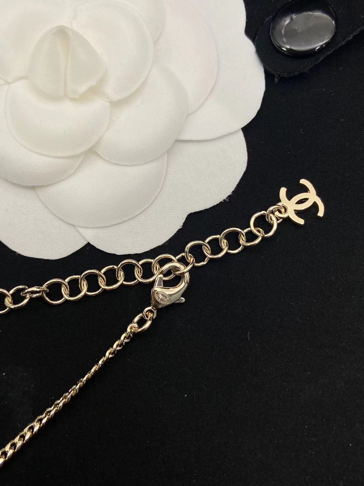 CHANE1  ハートエナメル中空ネックレス【 50％割引+送料無料】