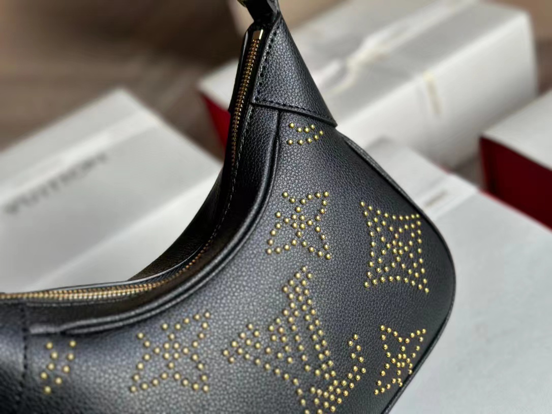 LV bagatelle牛革脇の下バッグ【50％割引+送料無料】