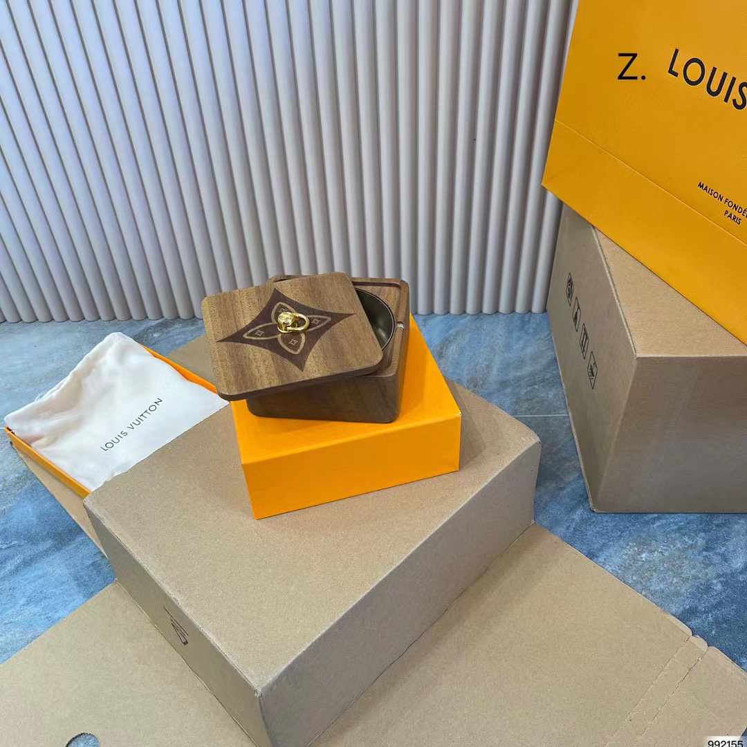 LV ブラックウォールナット灰皿【50％割引+送料無料】