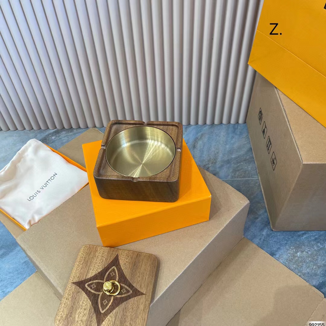 LV ブラックウォールナット灰皿【50％割引+送料無料】