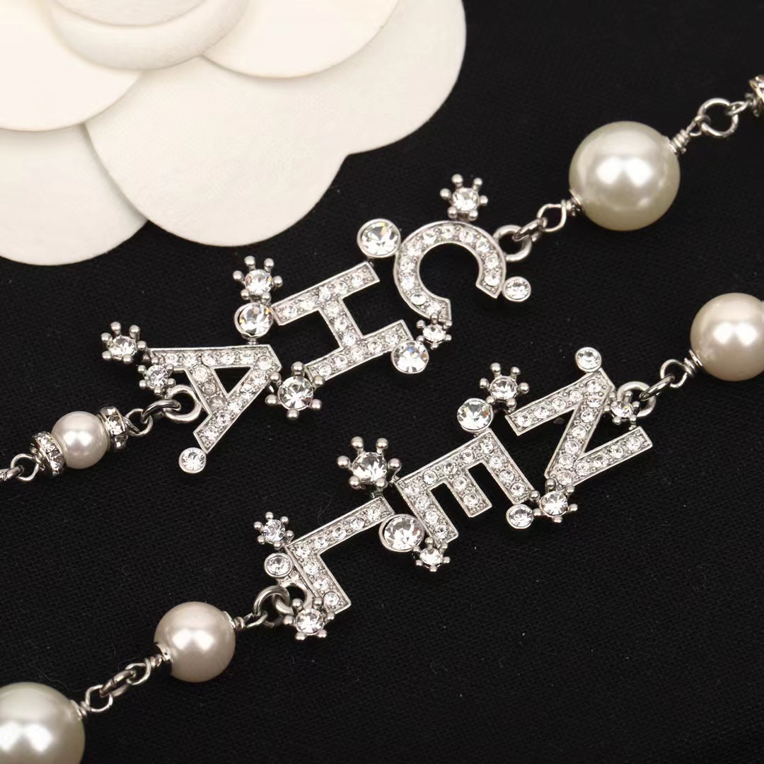 CHANE1 クラシックレターパールセーターチェーン【50％割引+送料無料】