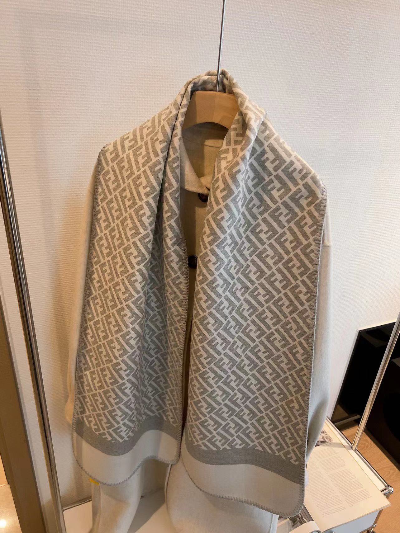 FEND1 FF ウールスカーフ【50％割引+送料無料】