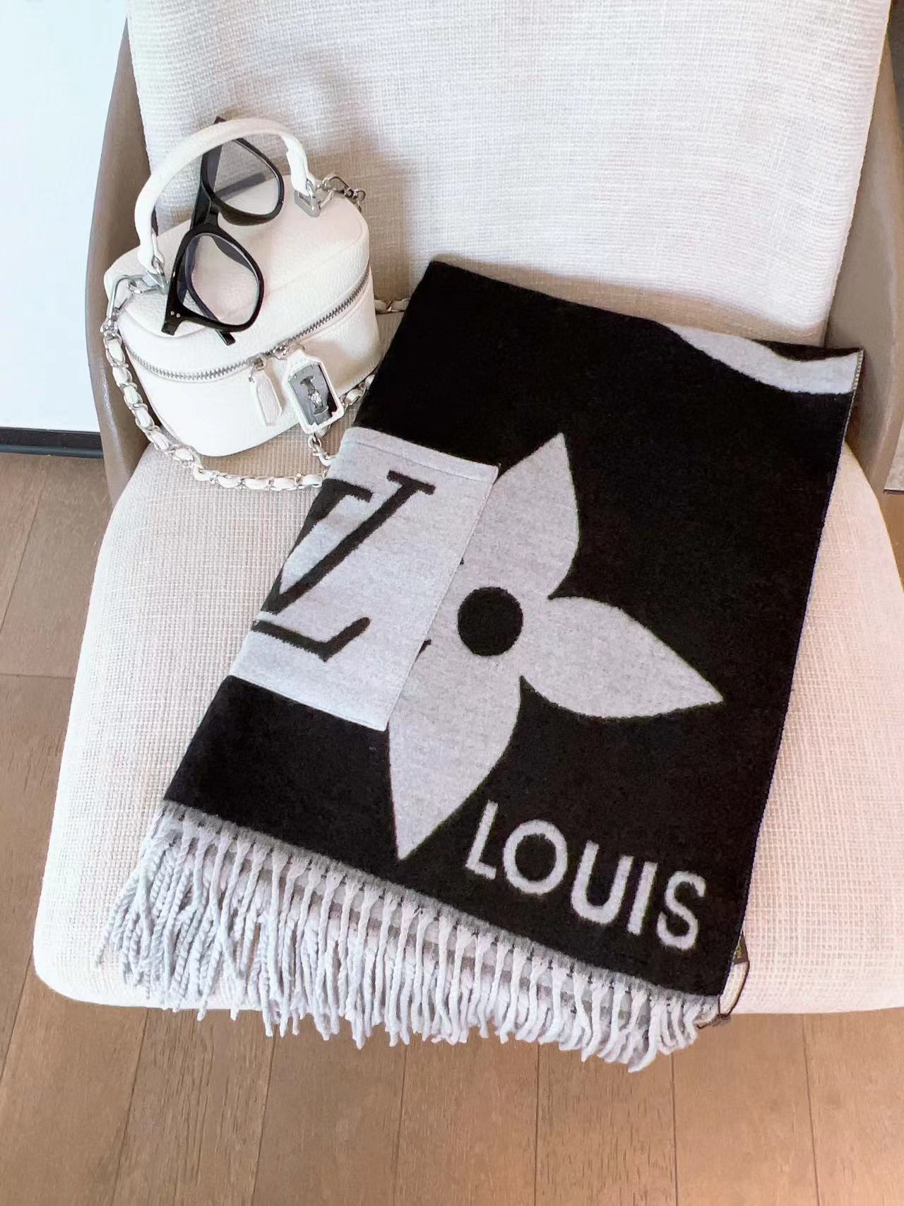 LV ウール フリンジスカーフ【50％割引+送料無料】