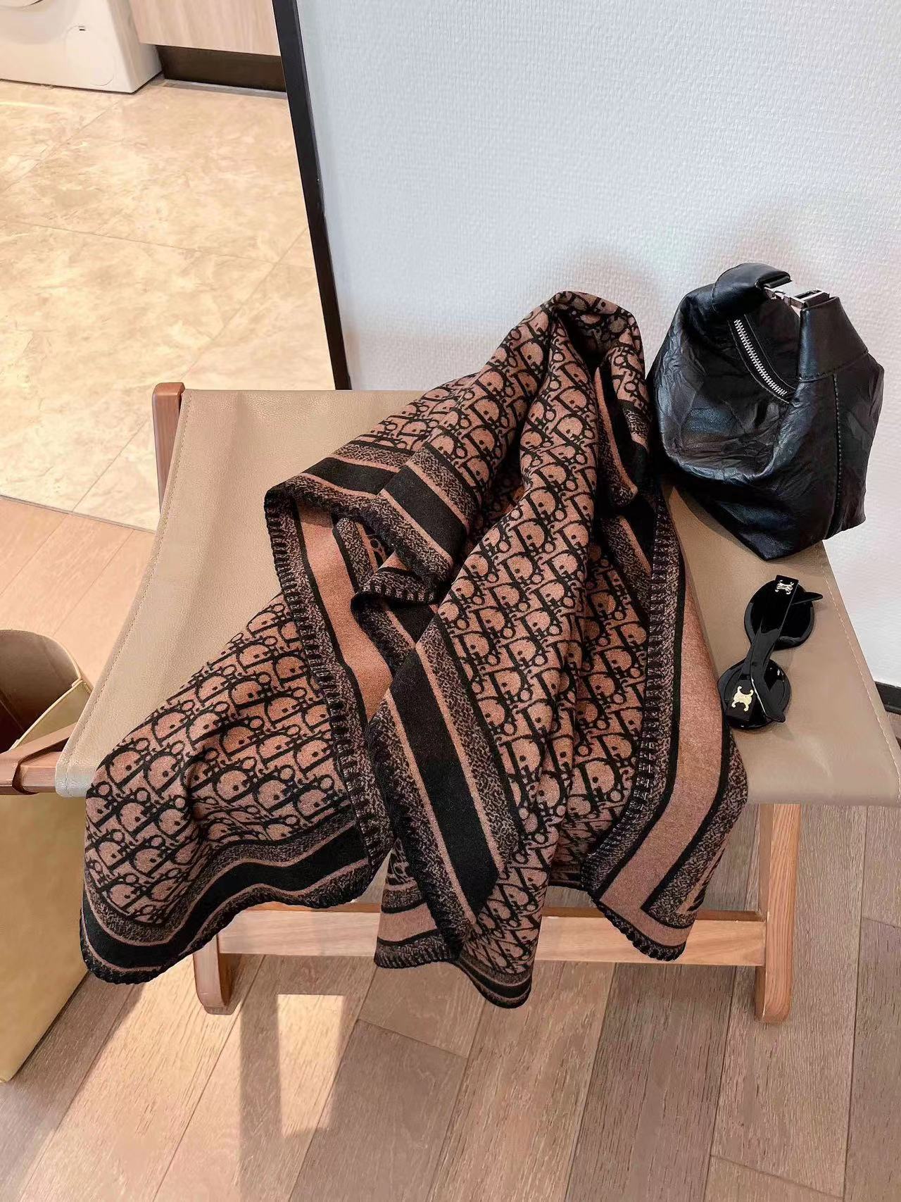 DI0R ジャカード両面ウールスカーフ【50％割引+送料無料】