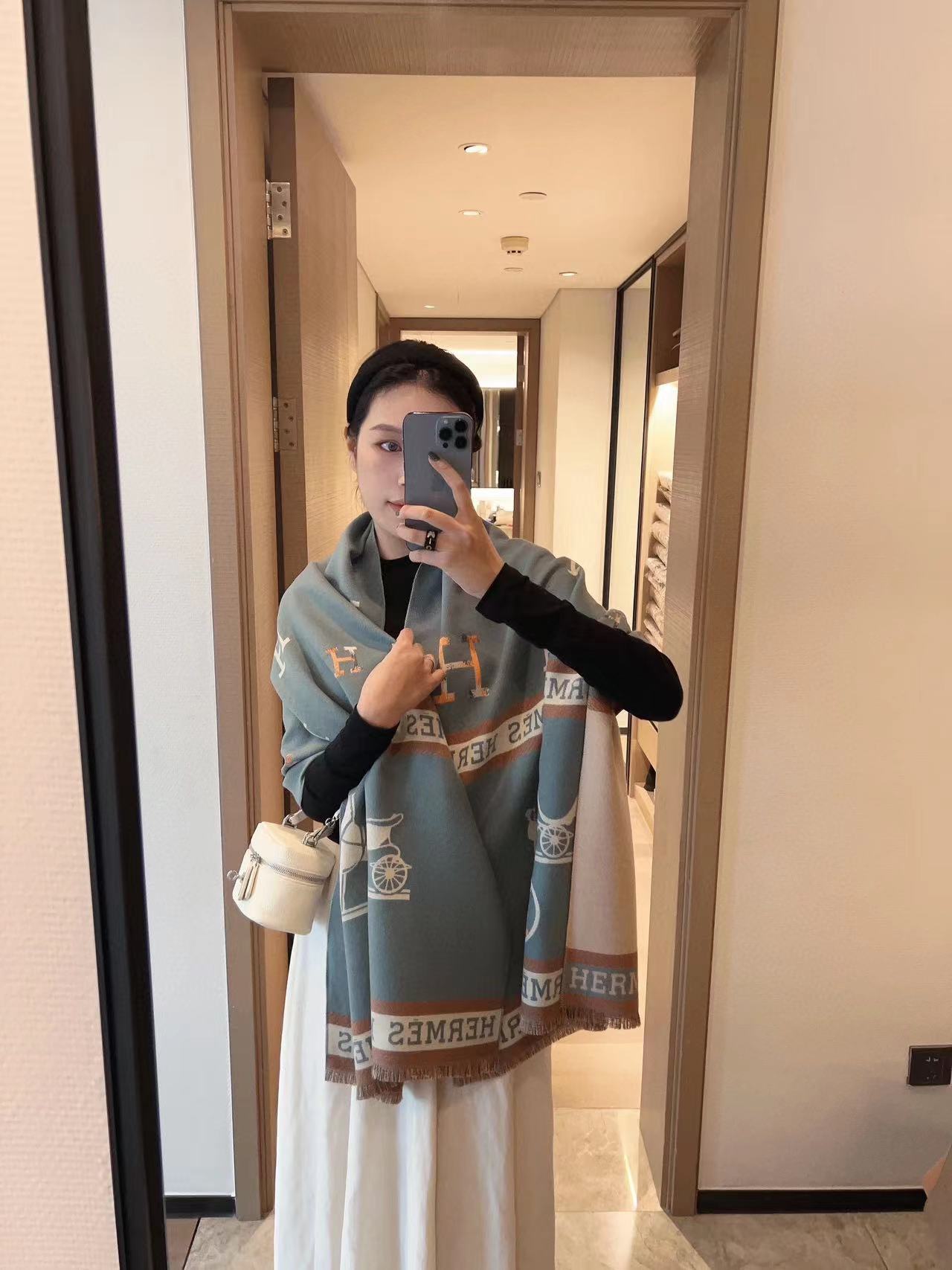 HERME5 ポニー クラシックスカーフ【50％割引+送料無料】