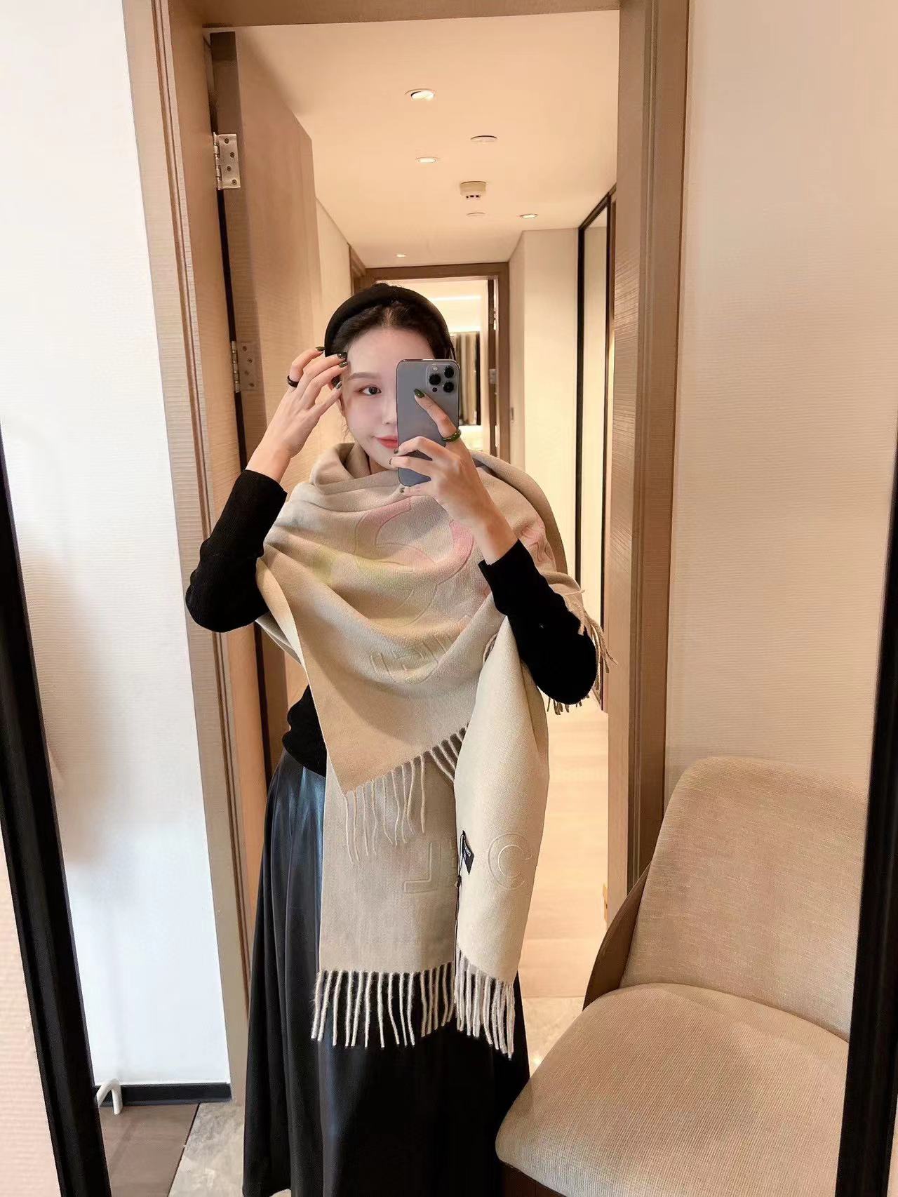 CHANE1 グラデーションダブルCスカーフ【50％割引+送料無料】