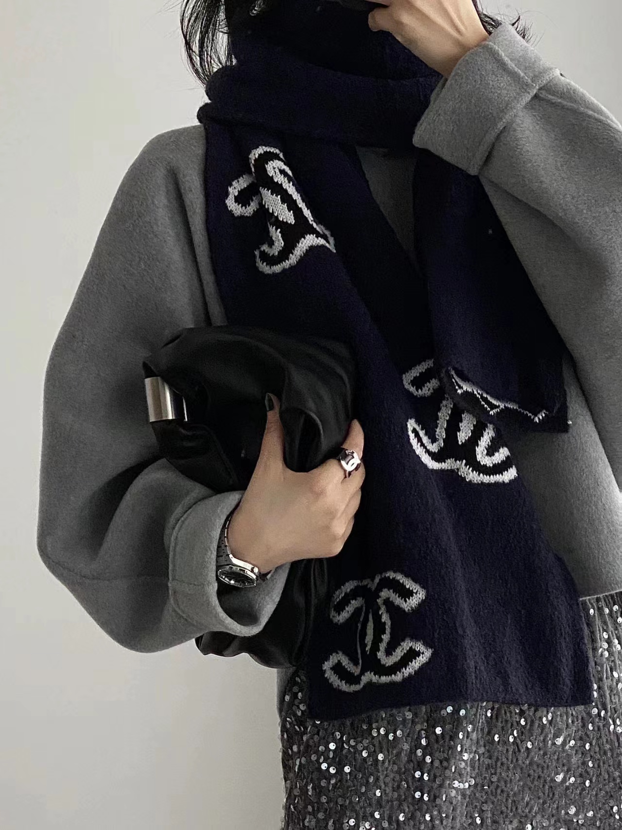 CHANE1 ラージロゴ カシミヤマフラー【50％割引+送料無料】