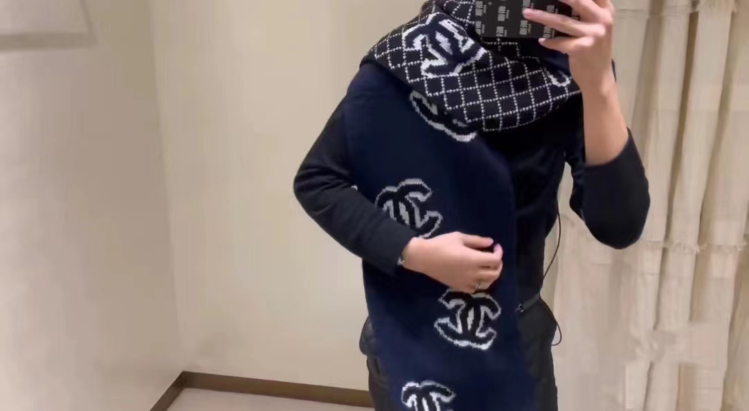 CHANE1 ラージロゴ カシミヤマフラー【50％割引+送料無料】