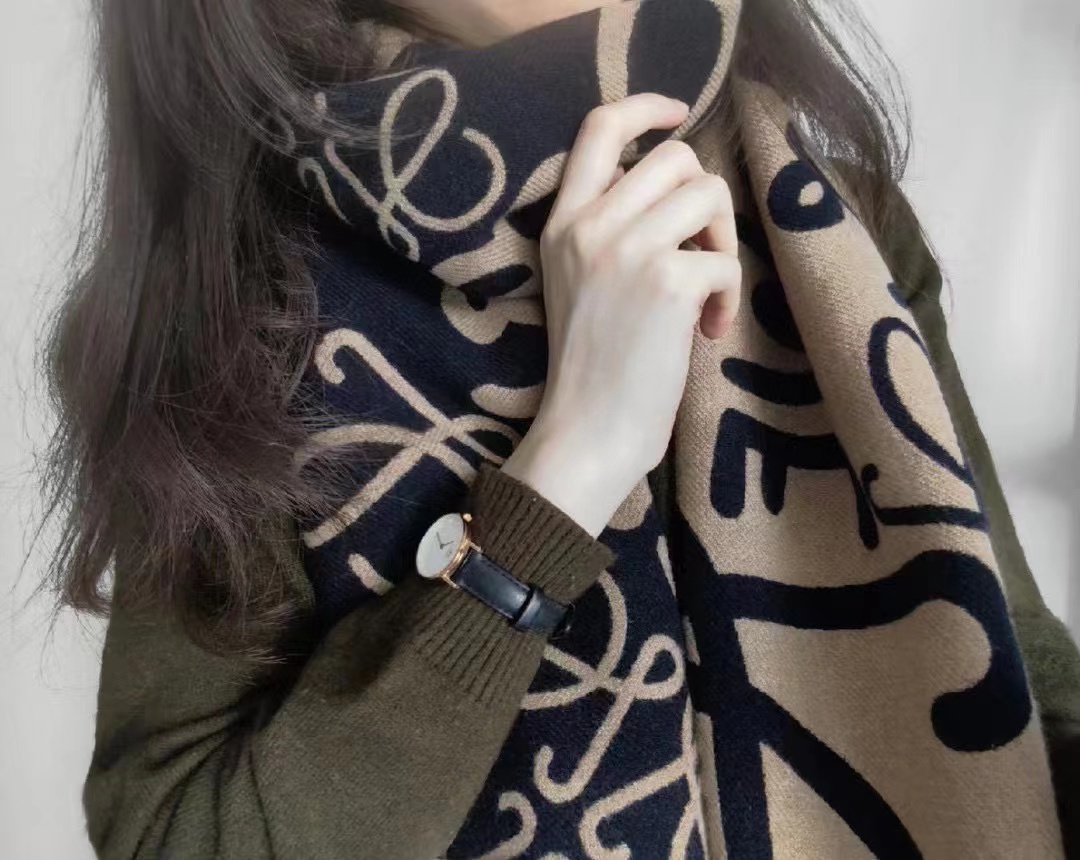 L0WEW フリンジ付きカシミヤスカーフ【50％割引+送料無料】