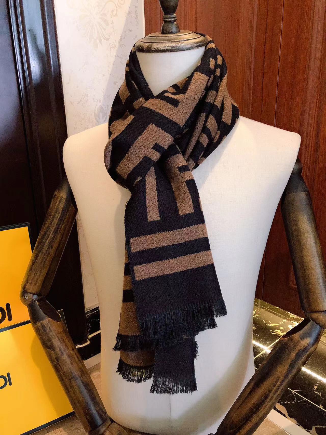 FEND1 FF カシミアスカーフ【50％割引+送料無料】