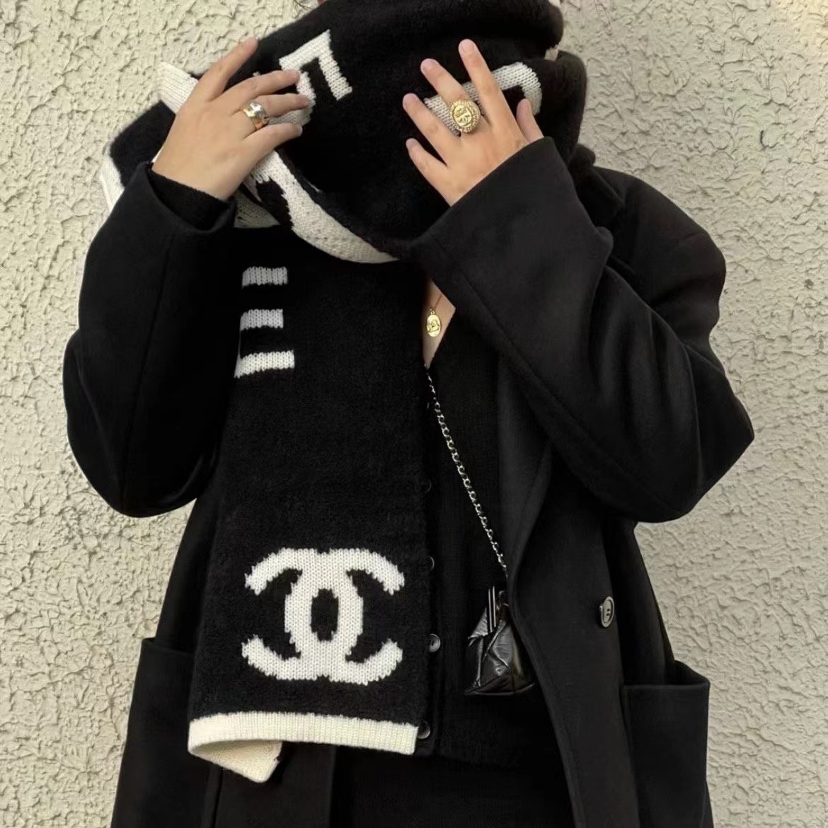 CHANE1 大きめロゴ両面カシミヤマフラー【50％割引+送料無料】