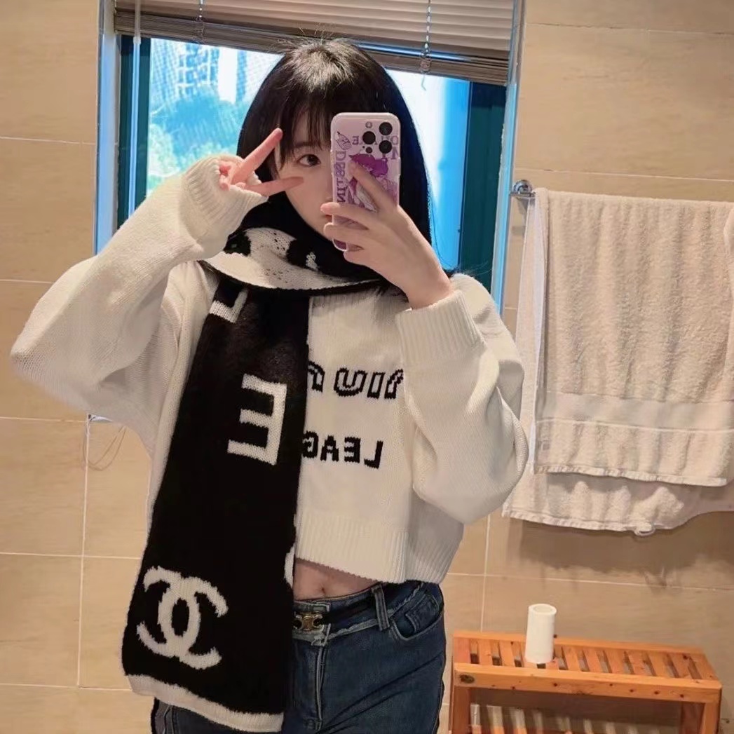 CHANE1 大きめロゴ両面カシミヤマフラー【50％割引+送料無料】