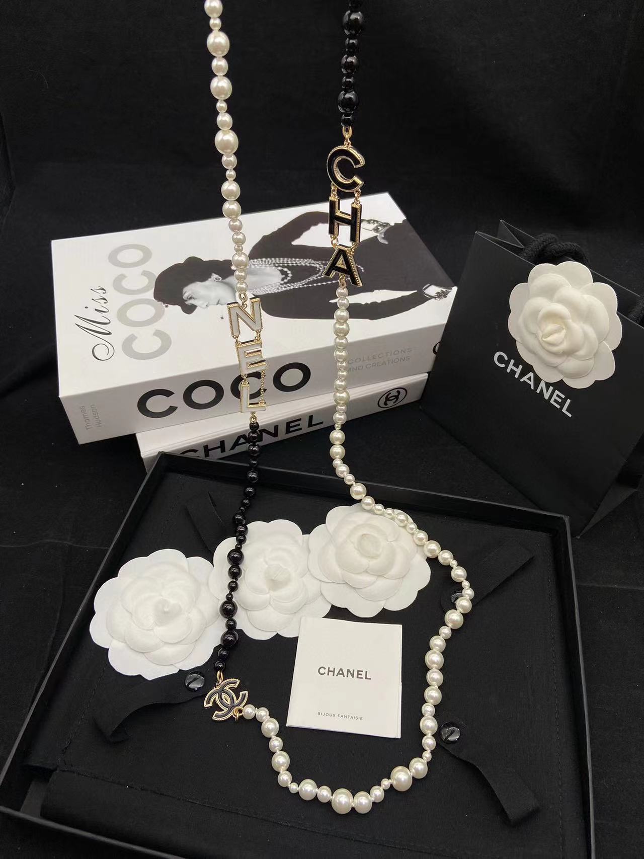 CHANE1 白黒パンダセーターチェーン【50％割引+送料無料】