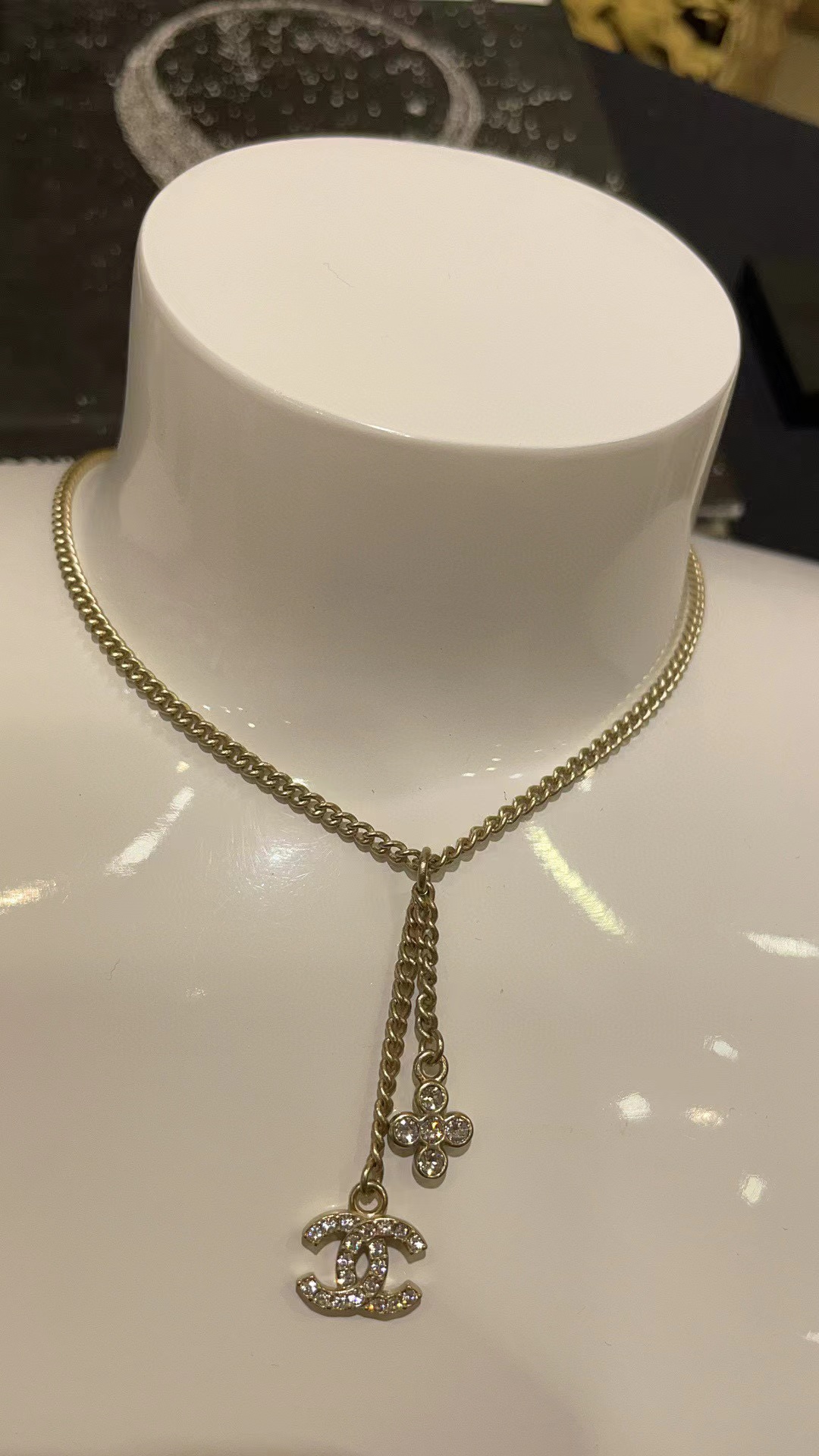 CHANE1 ゴールデンフラワークロス フルダイヤモンド ダブルC ピアス+ネックレス 2点セット【50％割引+送料無料】