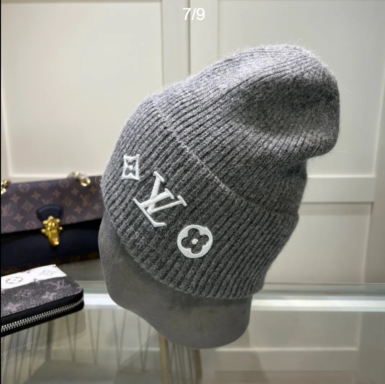 🧶[Iv] 刺繍入りビーニー【50％割引+送料無料】🧶