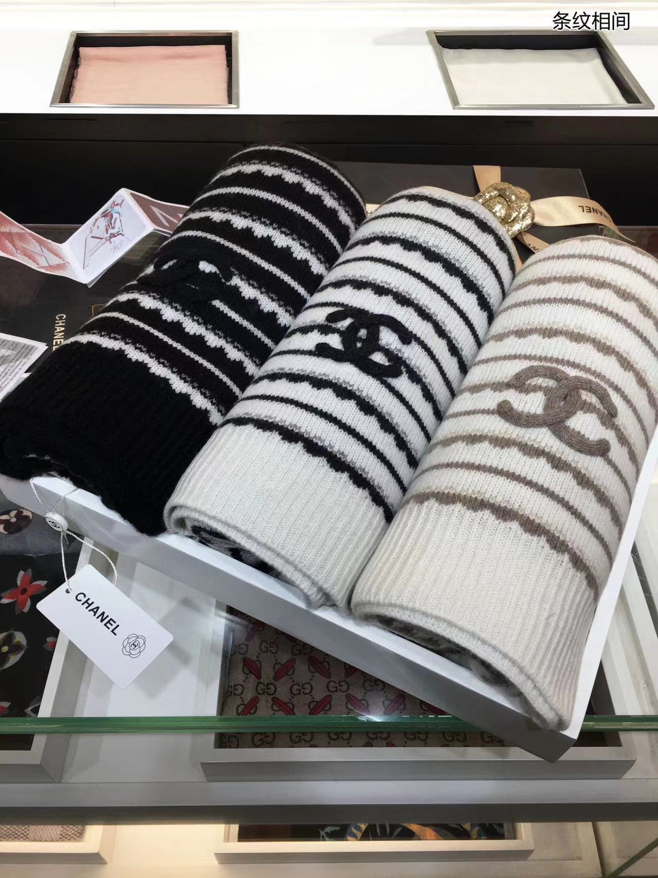 CHANE1 ロゴ刺繍カシミアスカーフ【50％割引+送料無料】