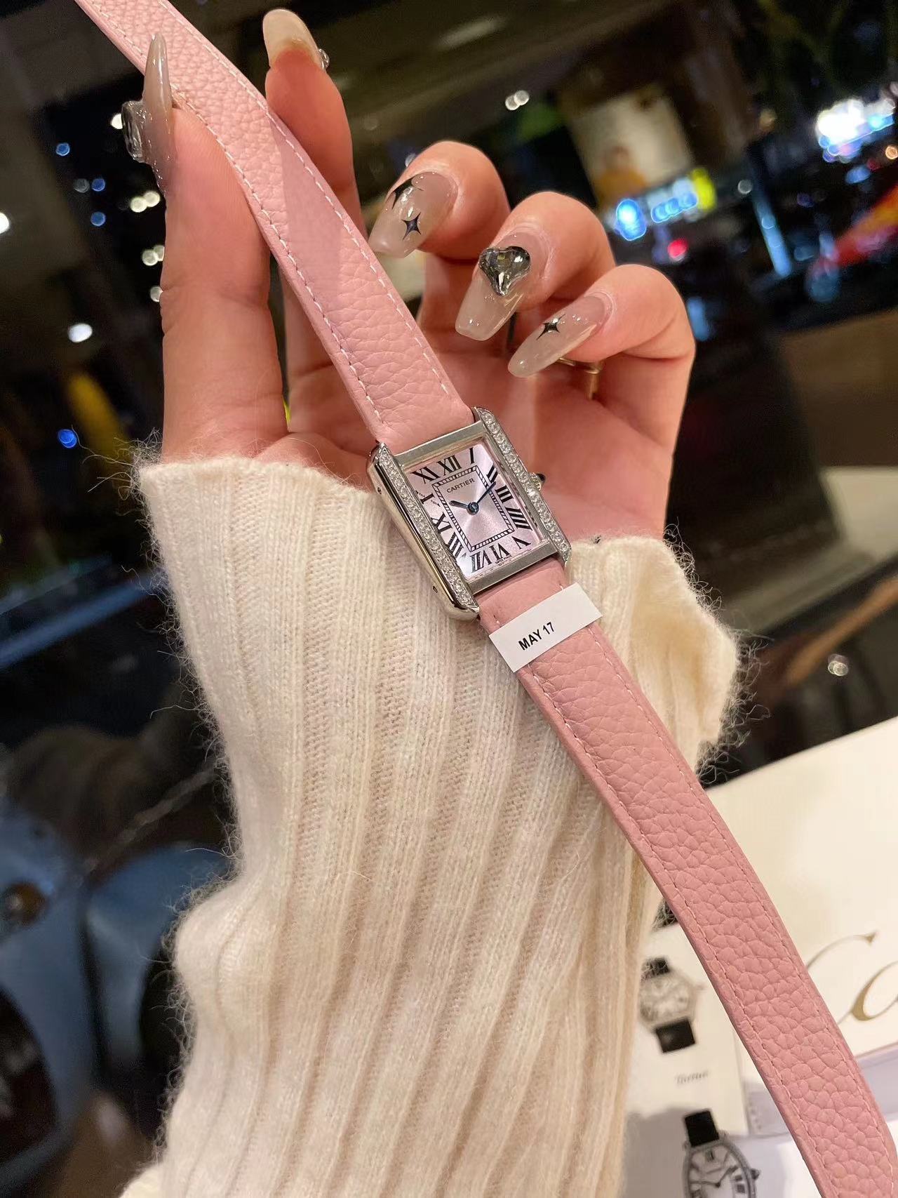 CART1ER タンク ピンク レディース 腕時計【50％割引+送料無料】