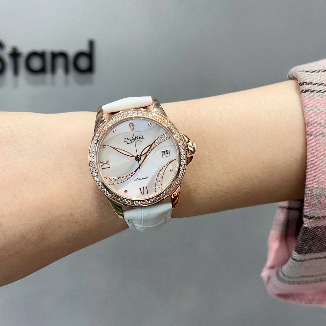 CHANE1 牛革機械式レディースウォッチ【50％割引+送料無料】