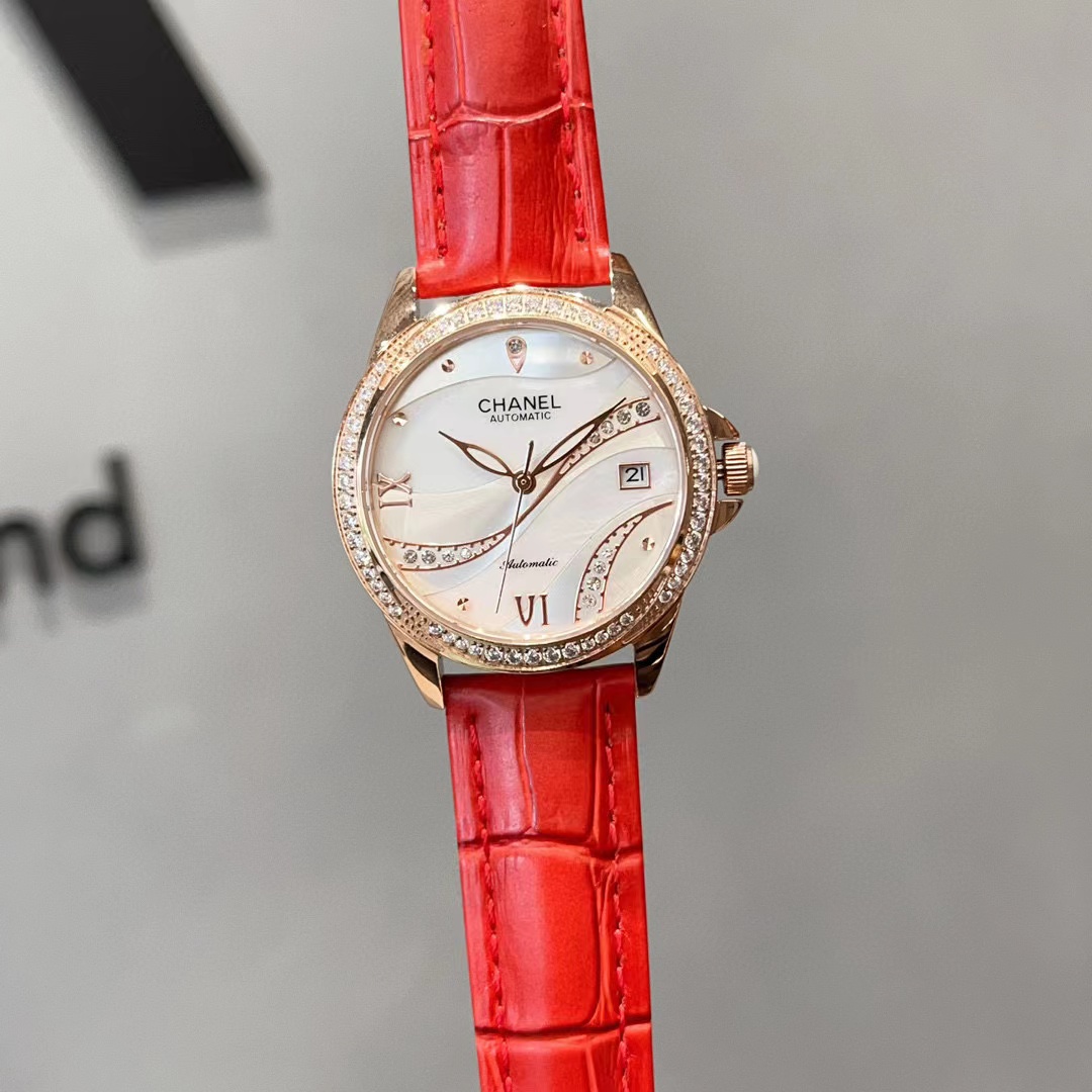 CHANE1 牛革機械式レディースウォッチ【50％割引+送料無料】