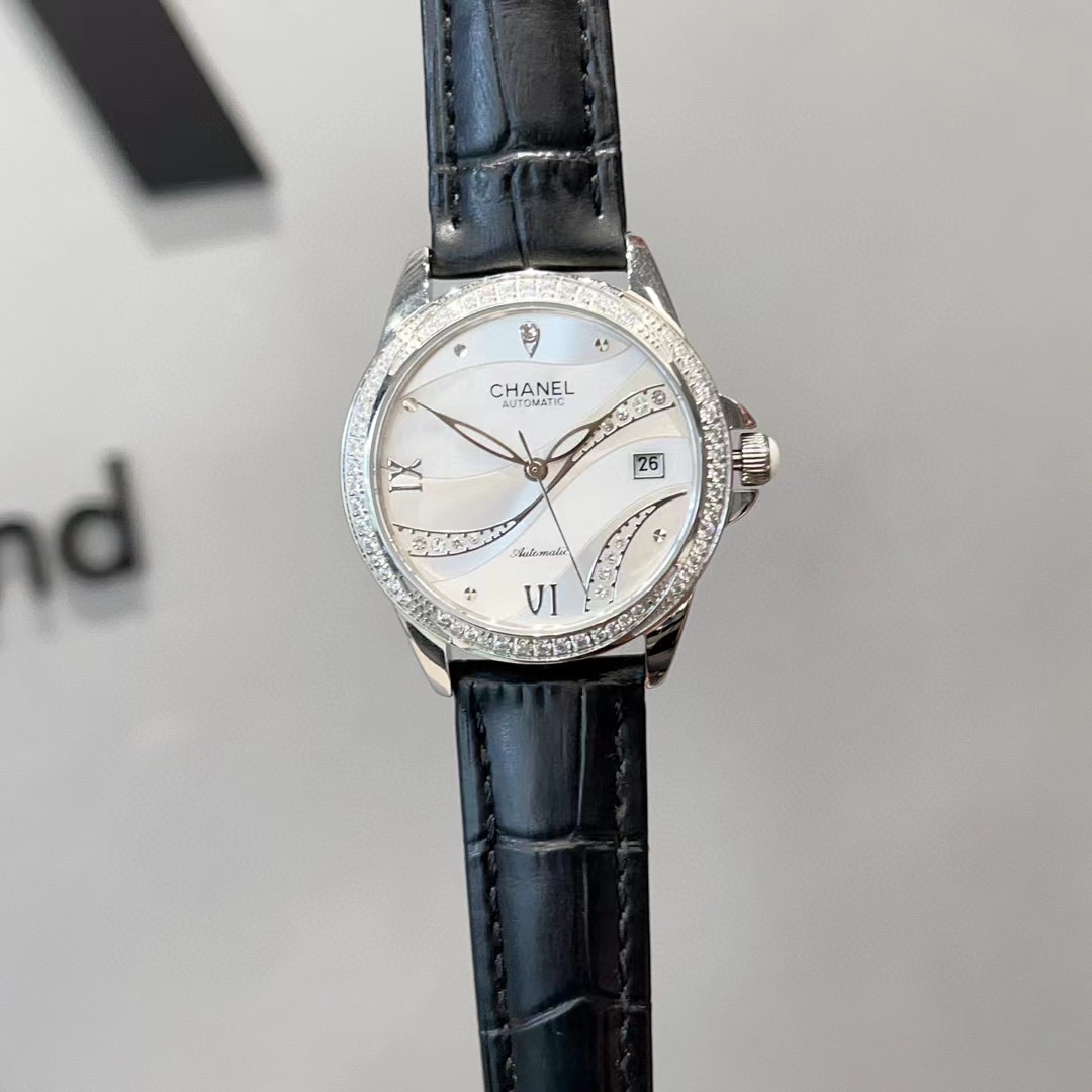 CHANE1 牛革機械式レディースウォッチ【50％割引+送料無料】