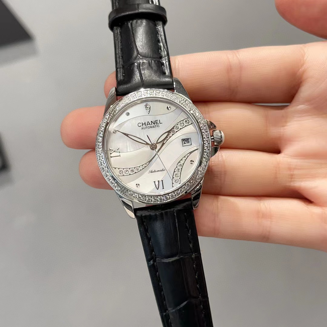 CHANE1 牛革機械式レディースウォッチ【50％割引+送料無料】