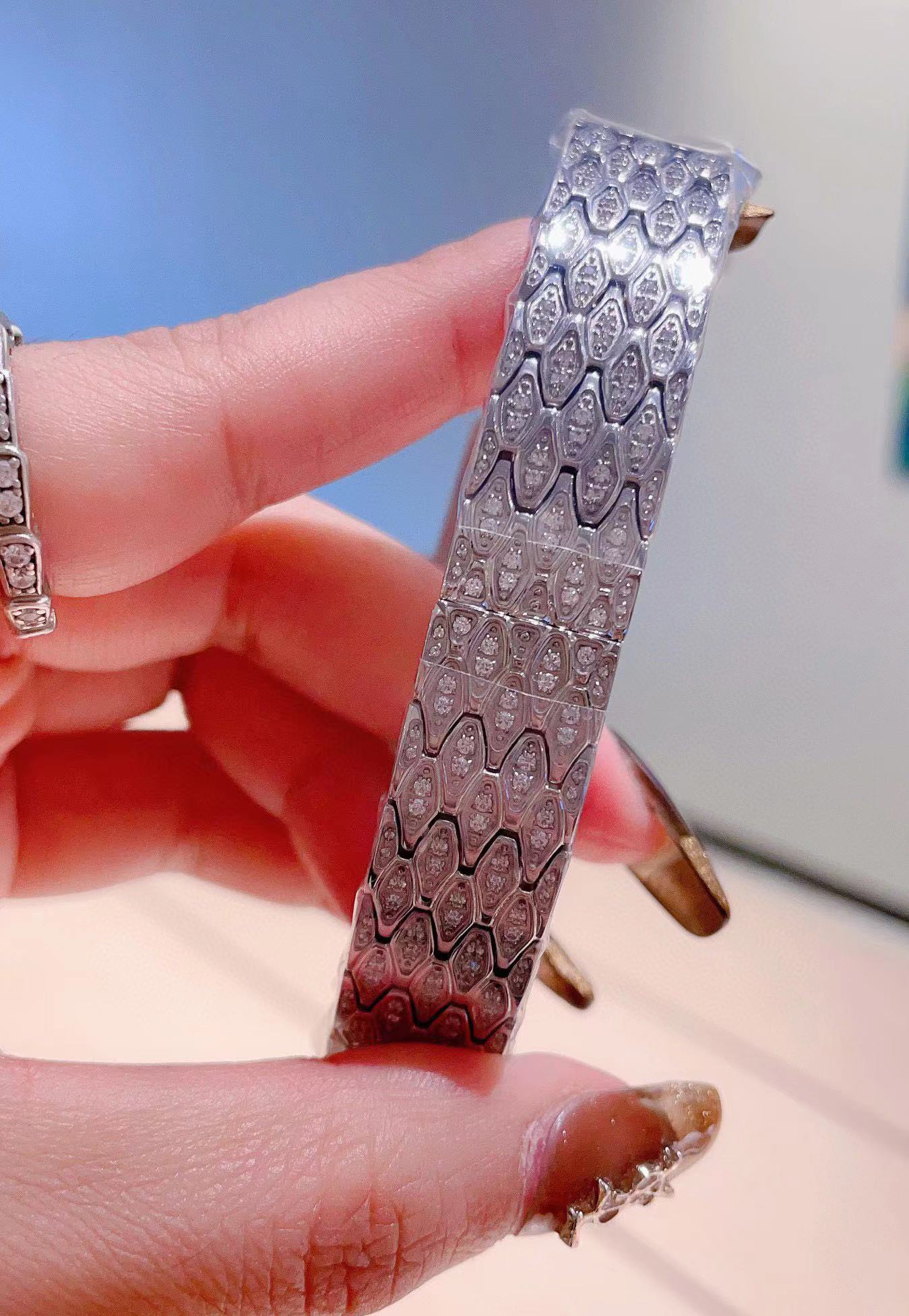 CART1ER Tank Americaine  レディース腕時計【50％割引+送料無料】