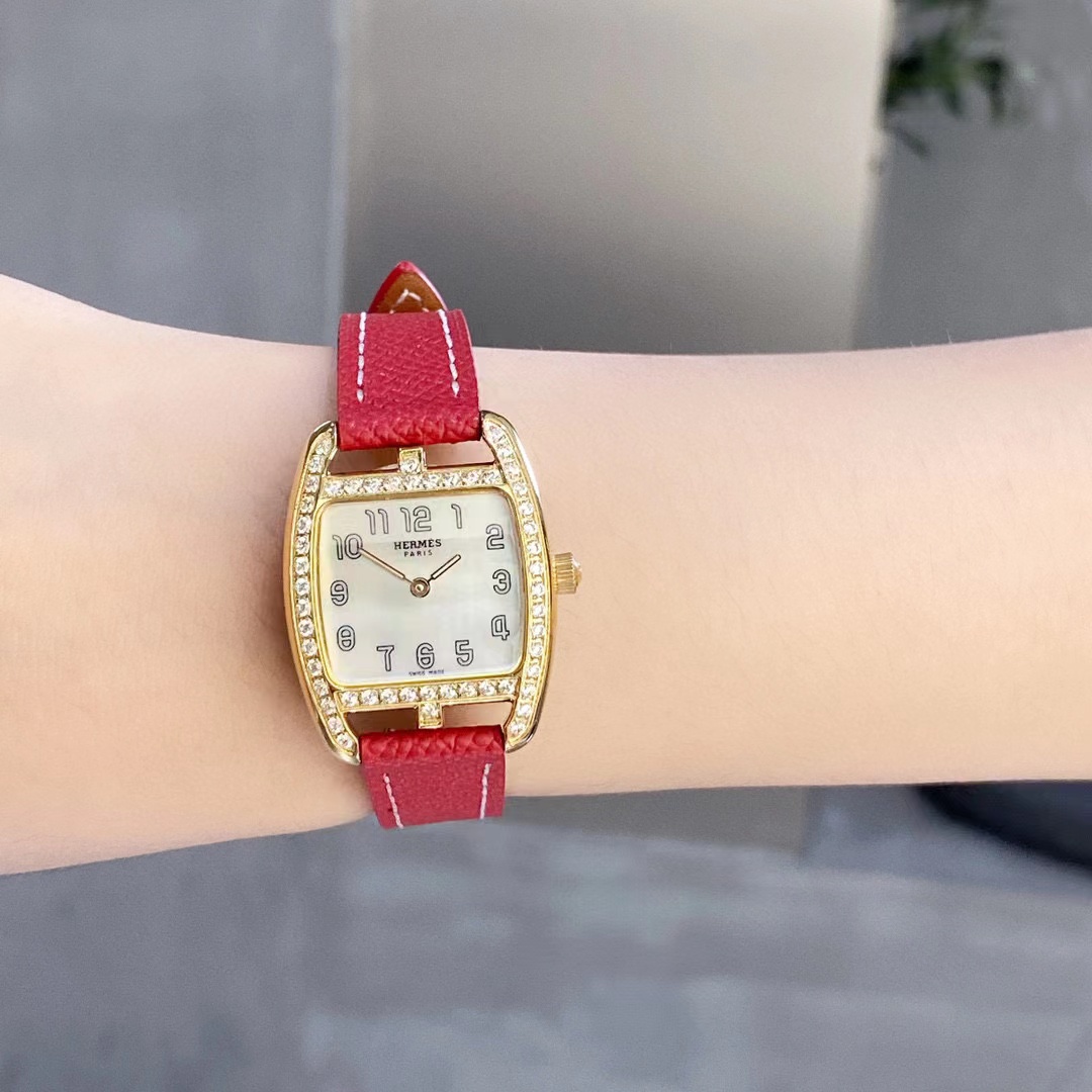 HERME5 スクエアダイヤモンド レディースウォッチ【50％割引+送料無料】