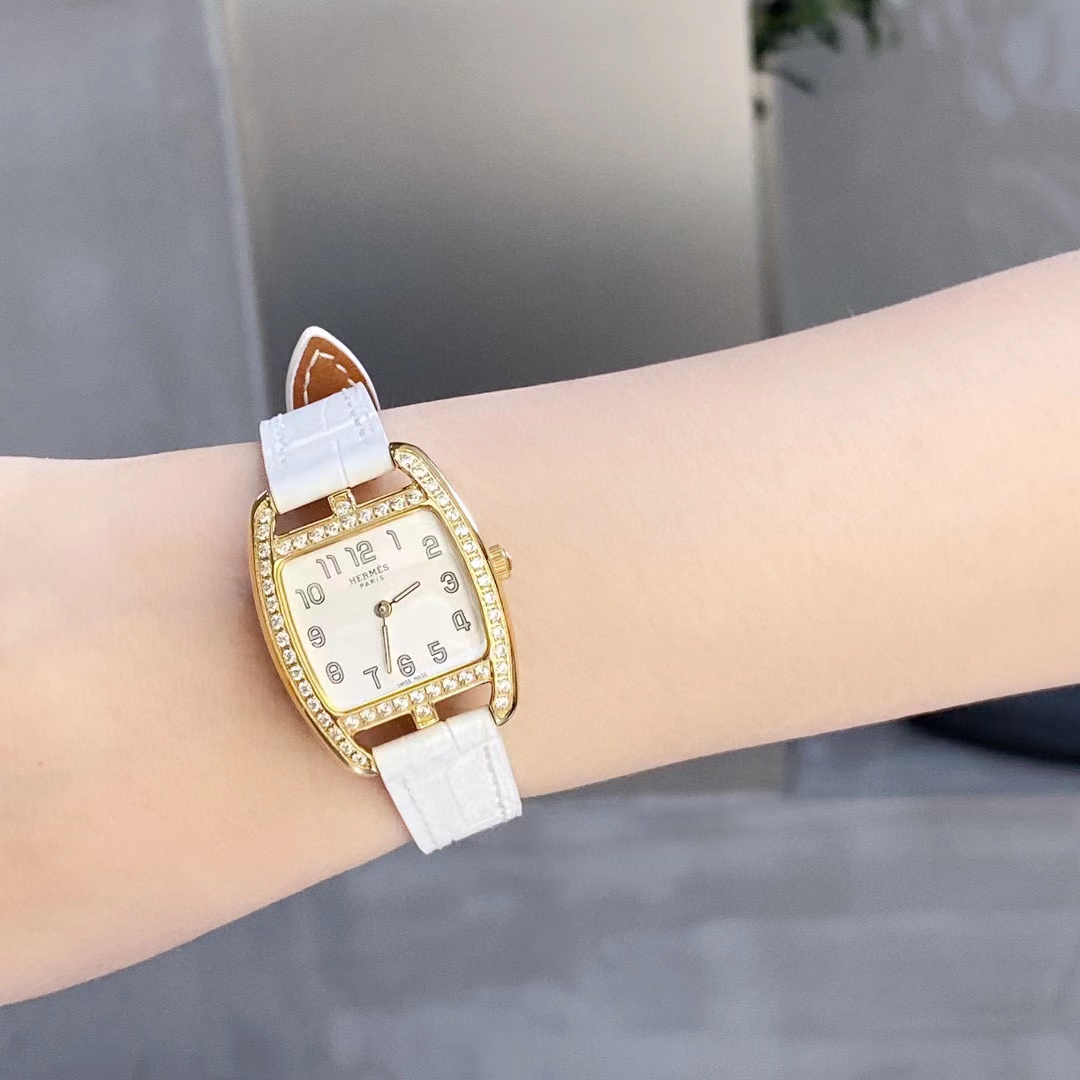 HERME5 スクエアダイヤモンド レディースウォッチ【50％割引+送料無料】